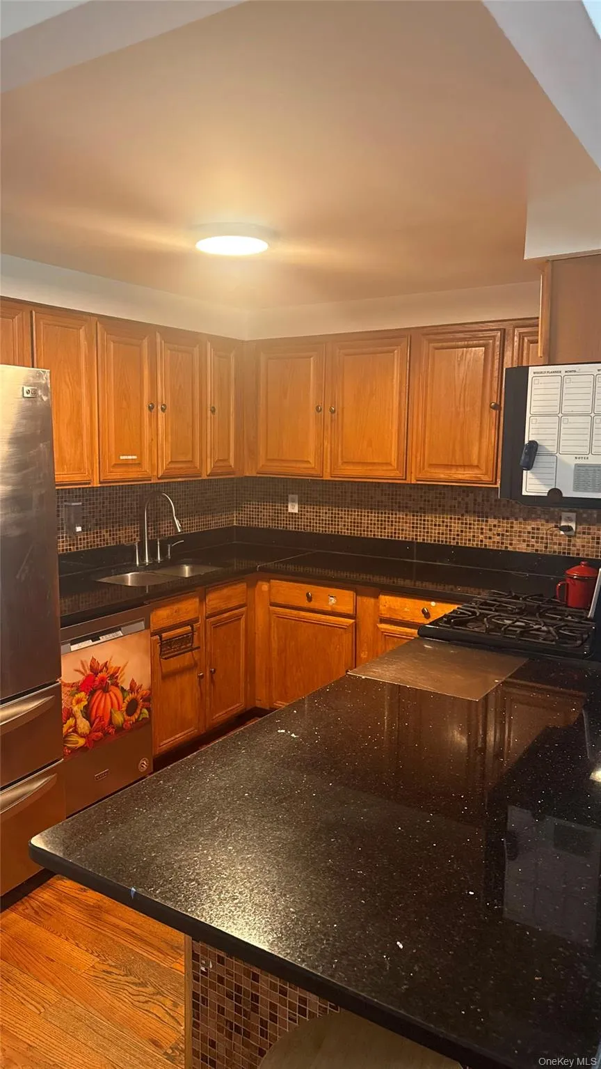816 Elton Avenue, New York, NY, 3 Bedrooms Bedrooms, 9 Rooms Rooms,2 BathroomsBathrooms,Residential Lease,For Rent,Elton,0,1028760 816 Elton Avenue, New York, NY, 3 Bedrooms Bedrooms, 9 Rooms Rooms,2 BathroomsBathrooms,Residential Lease,For Rent,Elton,0,1028760
