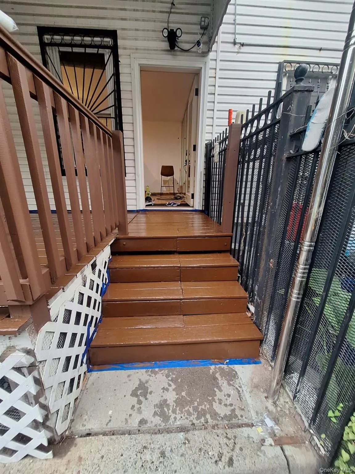 816 Elton Avenue, New York, NY, 3 Bedrooms Bedrooms, 9 Rooms Rooms,2 BathroomsBathrooms,Residential Lease,For Rent,Elton,0,1028760 816 Elton Avenue, New York, NY, 3 Bedrooms Bedrooms, 9 Rooms Rooms,2 BathroomsBathrooms,Residential Lease,For Rent,Elton,0,1028760