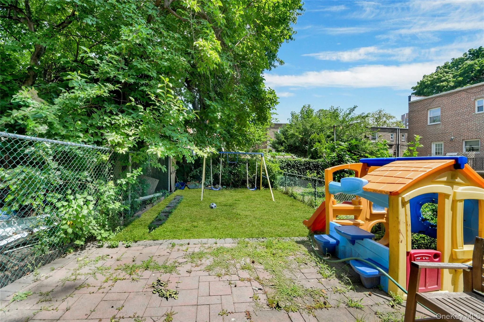 1808 Hering Avenue, New York, NY, 3 Bedrooms Bedrooms, 7 Rooms Rooms,1 BathroomBathrooms,Residential,For Rent,Hering,0,1028761 1808 Hering Avenue, New York, NY, 3 Bedrooms Bedrooms, 7 Rooms Rooms,1 BathroomBathrooms,Residential,For Rent,Hering,0,1028761
