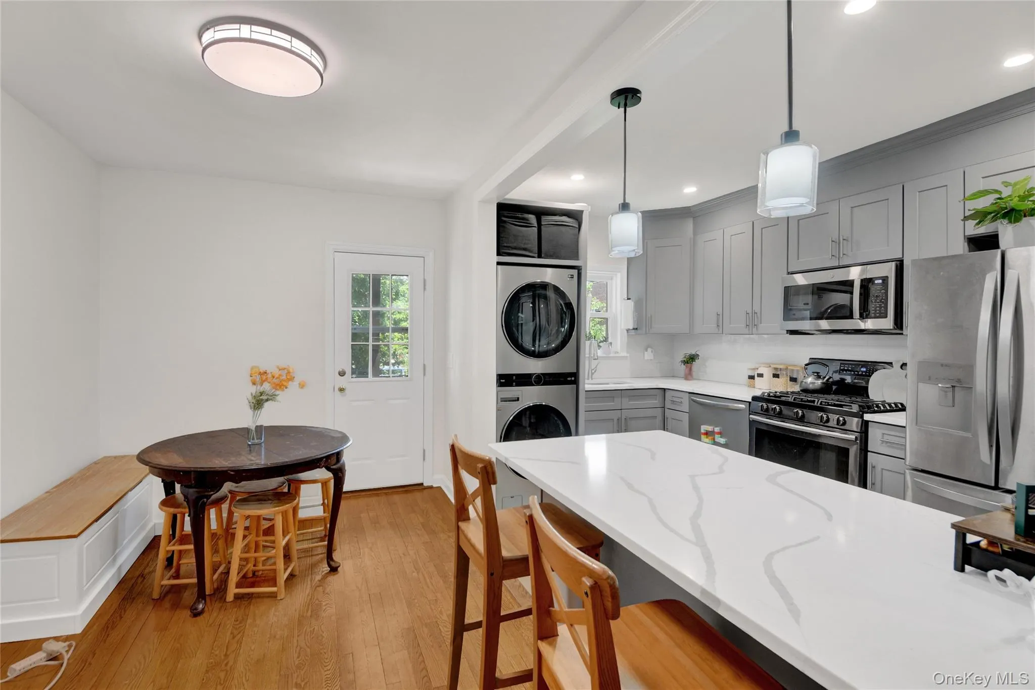 1808 Hering Avenue, New York, NY, 3 Bedrooms Bedrooms, 7 Rooms Rooms,1 BathroomBathrooms,Residential,For Rent,Hering,0,1028761 1808 Hering Avenue, New York, NY, 3 Bedrooms Bedrooms, 7 Rooms Rooms,1 BathroomBathrooms,Residential,For Rent,Hering,0,1028761