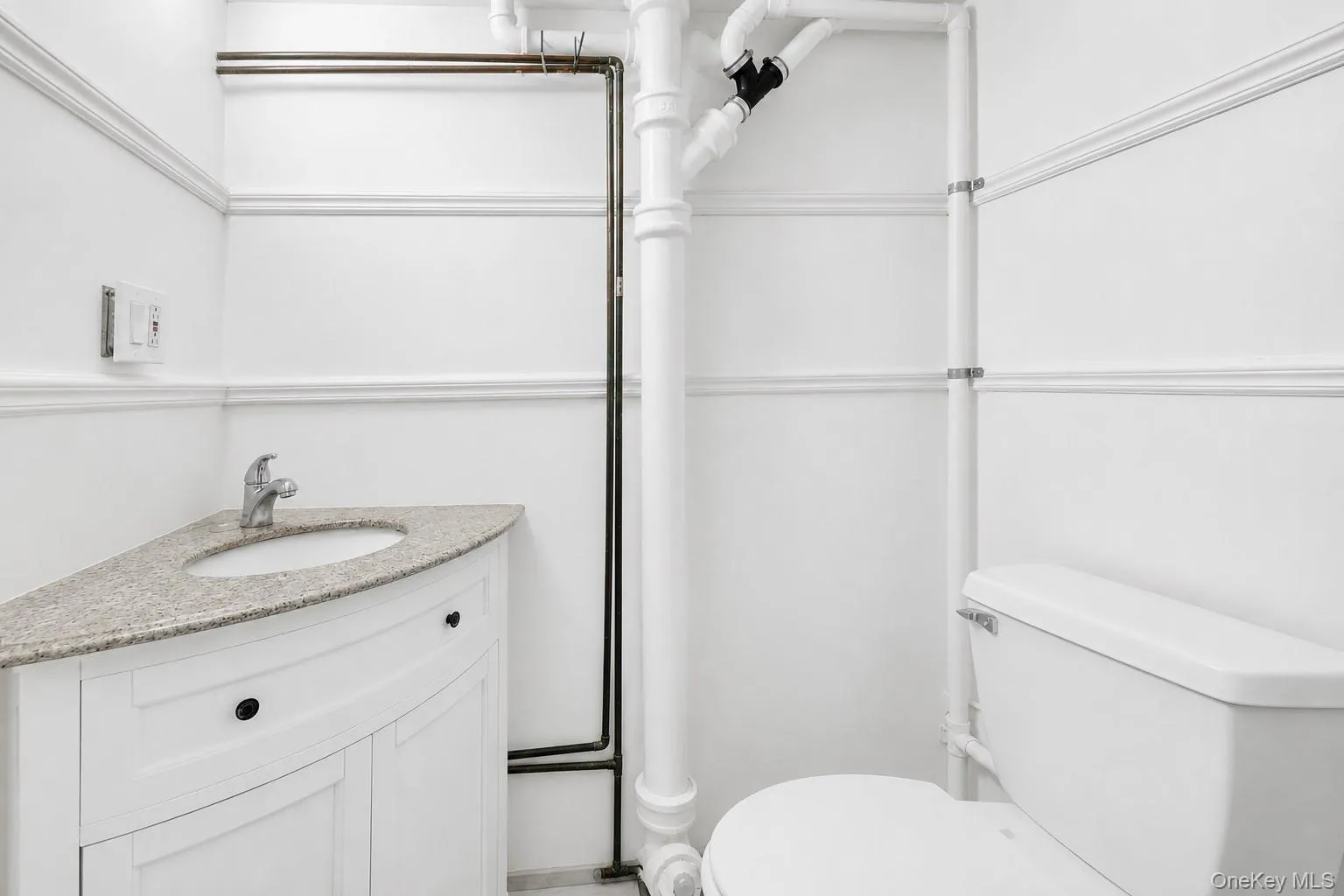 1808 Hering Avenue, New York, NY, 3 Bedrooms Bedrooms, 7 Rooms Rooms,1 BathroomBathrooms,Residential,For Rent,Hering,0,1028761 1808 Hering Avenue, New York, NY, 3 Bedrooms Bedrooms, 7 Rooms Rooms,1 BathroomBathrooms,Residential,For Rent,Hering,0,1028761