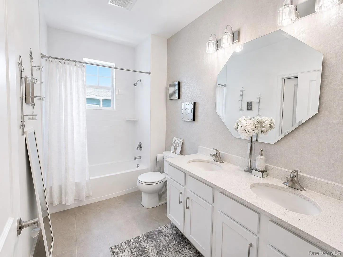 278 Silver Timber Drive, Brookhaven, NY, 2 Bedrooms Bedrooms, 5 Rooms Rooms,2 BathroomsBathrooms,Residential,For Rent,Silver Timber,0,1028765 278 Silver Timber Drive, Brookhaven, NY, 2 Bedrooms Bedrooms, 5 Rooms Rooms,2 BathroomsBathrooms,Residential,For Rent,Silver Timber,0,1028765