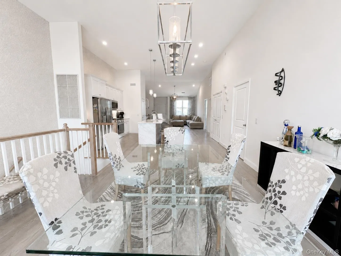278 Silver Timber Drive, Brookhaven, NY, 2 Bedrooms Bedrooms, 5 Rooms Rooms,2 BathroomsBathrooms,Residential,For Rent,Silver Timber,0,1028765 278 Silver Timber Drive, Brookhaven, NY, 2 Bedrooms Bedrooms, 5 Rooms Rooms,2 BathroomsBathrooms,Residential,For Rent,Silver Timber,0,1028765