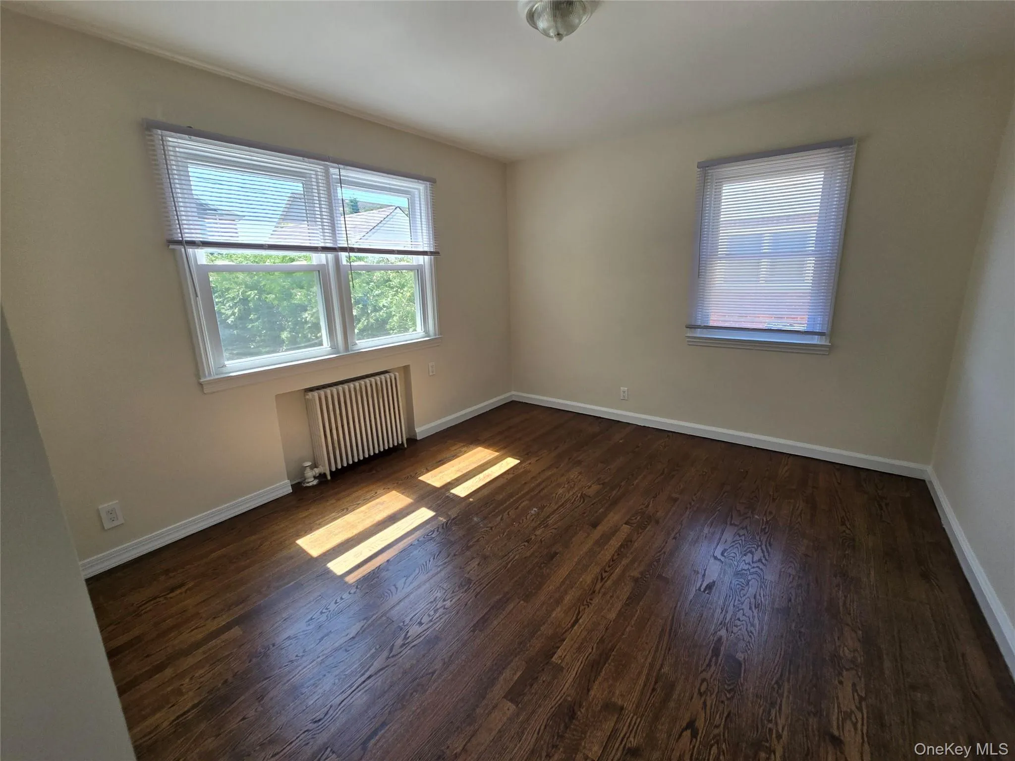 754 Park Lane, Hempstead, NY, 4 Bedrooms Bedrooms, 6 Rooms Rooms,2 BathroomsBathrooms,Residential Lease,For Rent,Park,0,1028766 754 Park Lane, Hempstead, NY, 4 Bedrooms Bedrooms, 6 Rooms Rooms,2 BathroomsBathrooms,Residential Lease,For Rent,Park,0,1028766