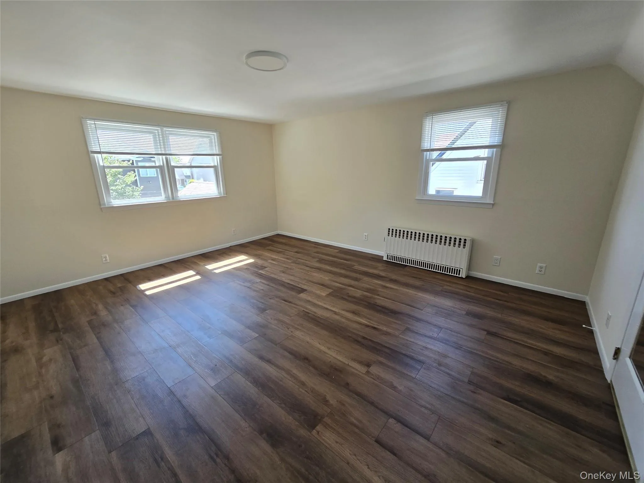 754 Park Lane, Hempstead, NY, 4 Bedrooms Bedrooms, 6 Rooms Rooms,2 BathroomsBathrooms,Residential Lease,For Rent,Park,0,1028766 754 Park Lane, Hempstead, NY, 4 Bedrooms Bedrooms, 6 Rooms Rooms,2 BathroomsBathrooms,Residential Lease,For Rent,Park,0,1028766