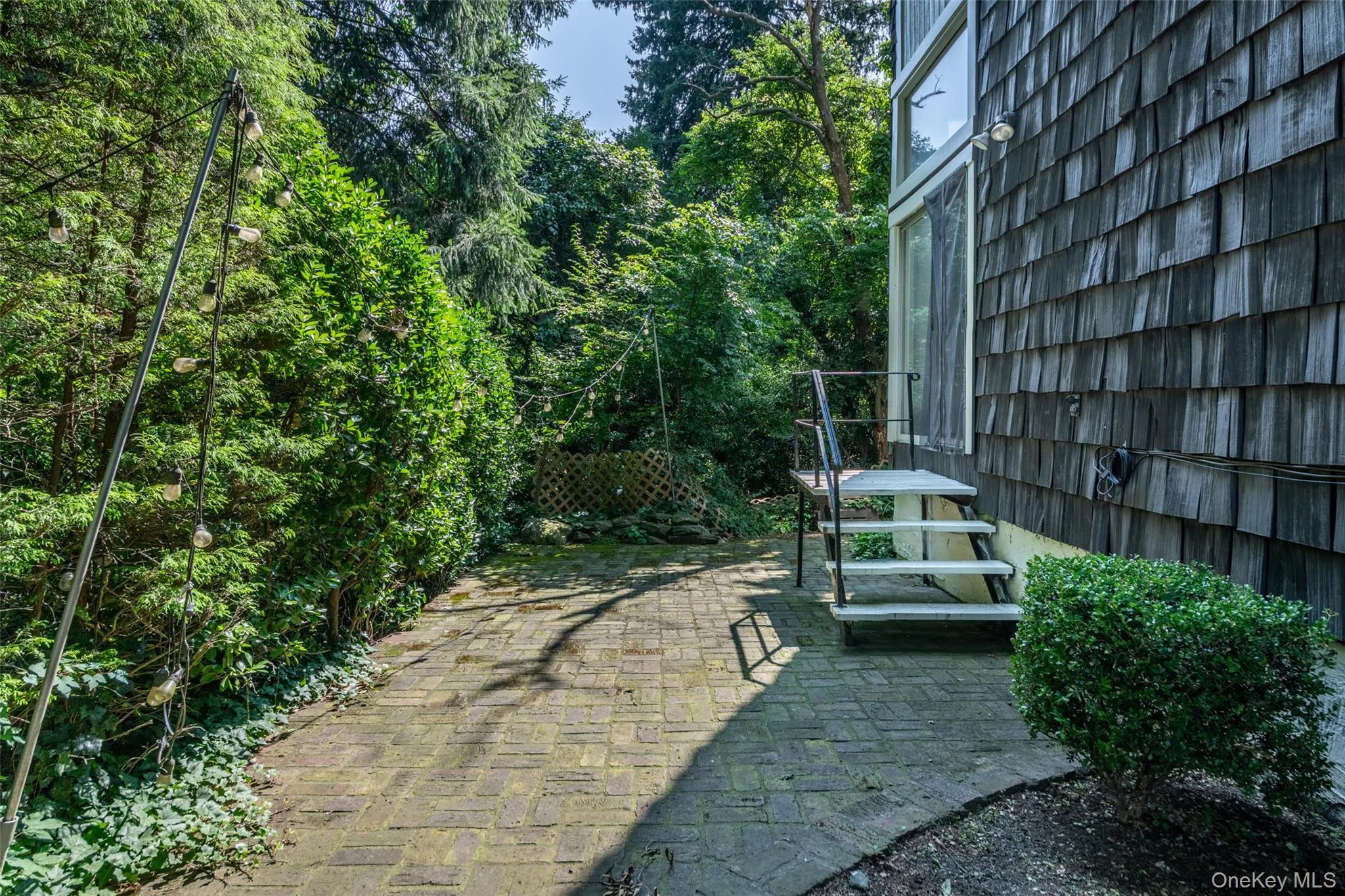 17 Edgewood Avenue, Mamaroneck, NY, 4 Bedrooms Bedrooms, 8 Rooms Rooms,3 BathroomsBathrooms,Residential Lease,For Rent,Edgewood,0,1028773 17 Edgewood Avenue, Mamaroneck, NY, 4 Bedrooms Bedrooms, 8 Rooms Rooms,3 BathroomsBathrooms,Residential Lease,For Rent,Edgewood,0,1028773