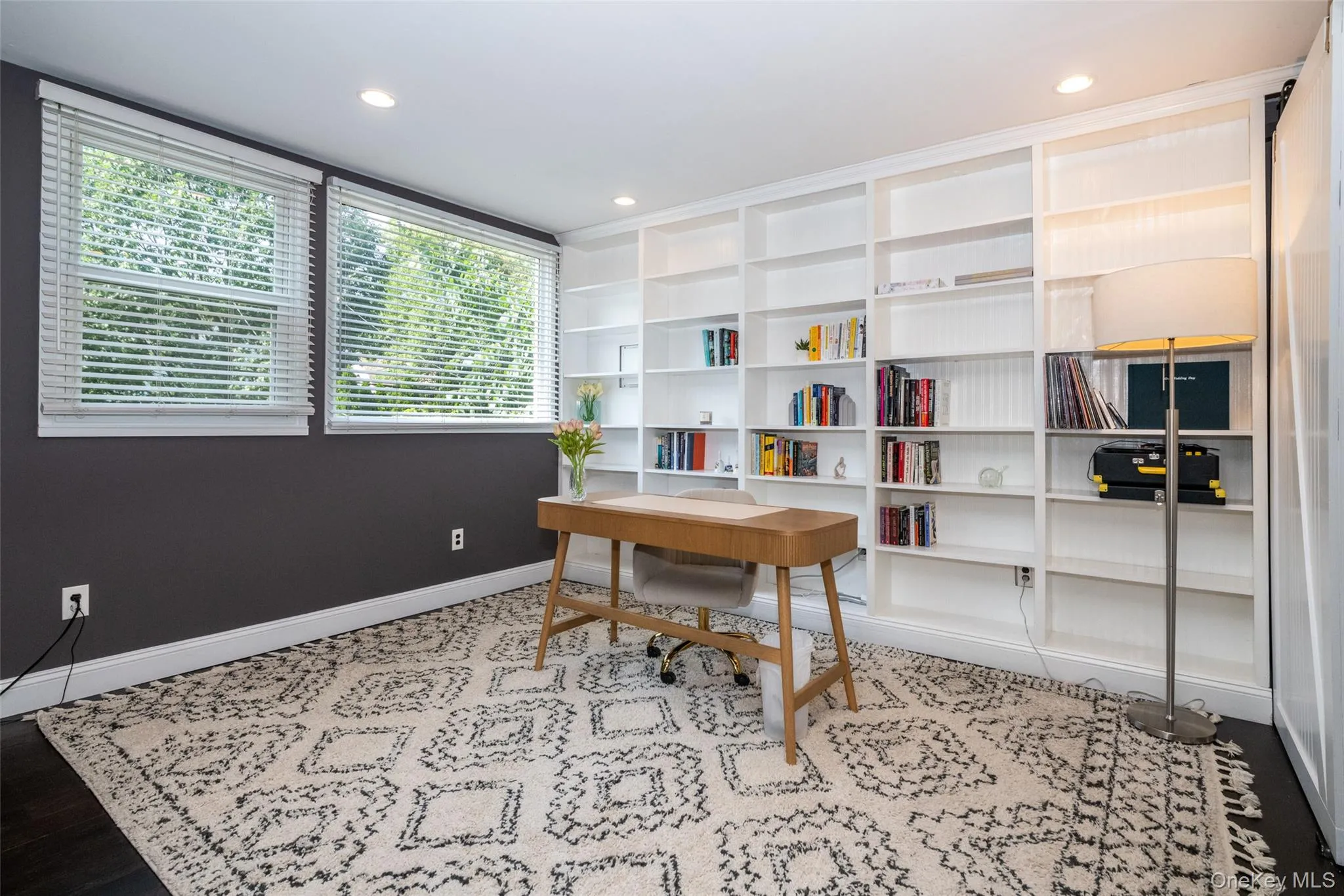 17 Edgewood Avenue, Mamaroneck, NY, 4 Bedrooms Bedrooms, 8 Rooms Rooms,3 BathroomsBathrooms,Residential Lease,For Rent,Edgewood,0,1028773 17 Edgewood Avenue, Mamaroneck, NY, 4 Bedrooms Bedrooms, 8 Rooms Rooms,3 BathroomsBathrooms,Residential Lease,For Rent,Edgewood,0,1028773