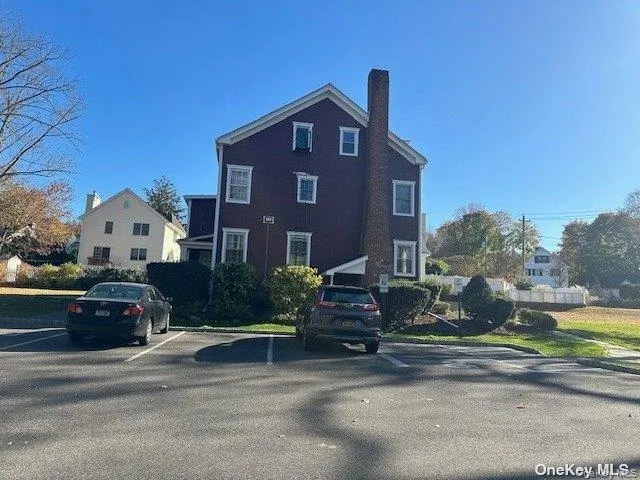 68 Nassau Road, Huntington, NY, 3 Bedrooms Bedrooms, 5 Rooms Rooms,1 BathroomBathrooms,Residential Lease,For Rent,Nassau,0,1028776 68 Nassau Road, Huntington, NY, 3 Bedrooms Bedrooms, 5 Rooms Rooms,1 BathroomBathrooms,Residential Lease,For Rent,Nassau,0,1028776