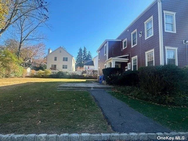 68 Nassau Road, Huntington, NY, 3 Bedrooms Bedrooms, 5 Rooms Rooms,1 BathroomBathrooms,Residential Lease,For Rent,Nassau,0,1028776 68 Nassau Road, Huntington, NY, 3 Bedrooms Bedrooms, 5 Rooms Rooms,1 BathroomBathrooms,Residential Lease,For Rent,Nassau,0,1028776