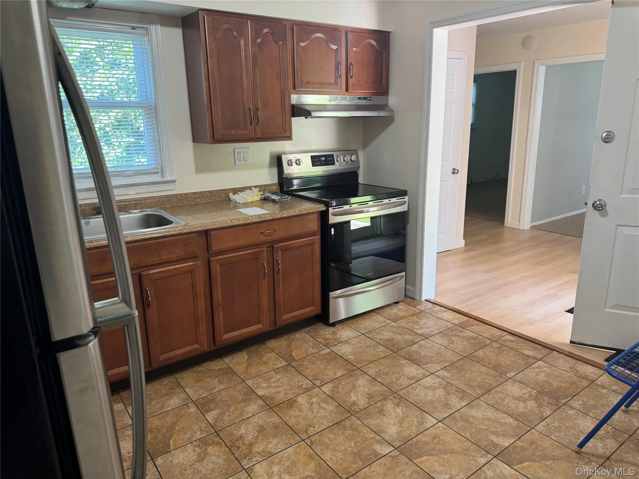 25 Robinson Avenue, Glen Cove, NY, 1 Bedroom Bedrooms, 5 Rooms Rooms,1 BathroomBathrooms,Residential Lease,For Rent,Robinson,0,1028780 25 Robinson Avenue, Glen Cove, NY, 1 Bedroom Bedrooms, 5 Rooms Rooms,1 BathroomBathrooms,Residential Lease,For Rent,Robinson,0,1028780