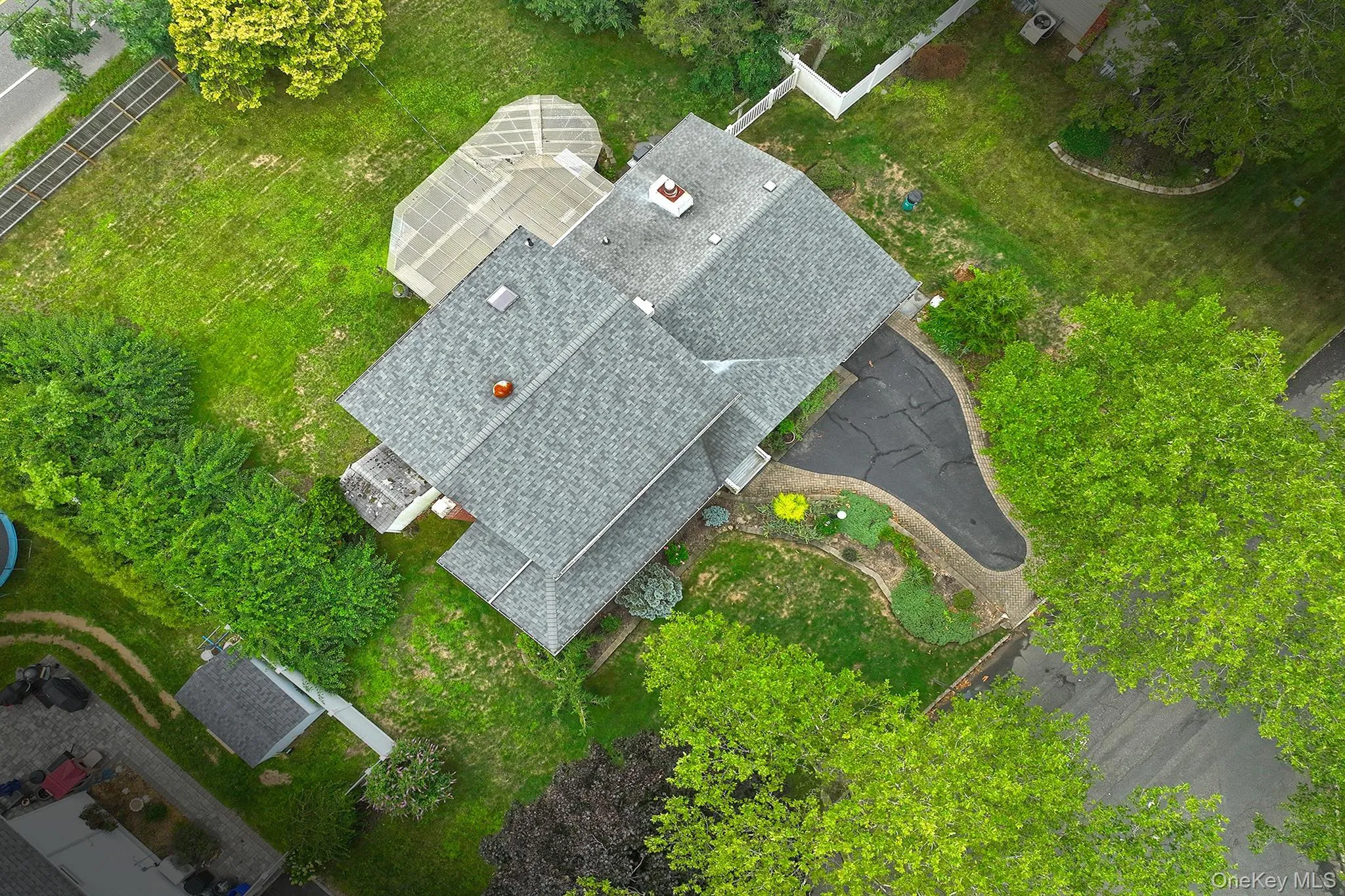 10 Linford Lane, Huntington, NY, 3 Bedrooms Bedrooms, 7 Rooms Rooms,2 BathroomsBathrooms,Residential,For Rent,Linford,0,1028782 10 Linford Lane, Huntington, NY, 3 Bedrooms Bedrooms, 7 Rooms Rooms,2 BathroomsBathrooms,Residential,For Rent,Linford,0,1028782