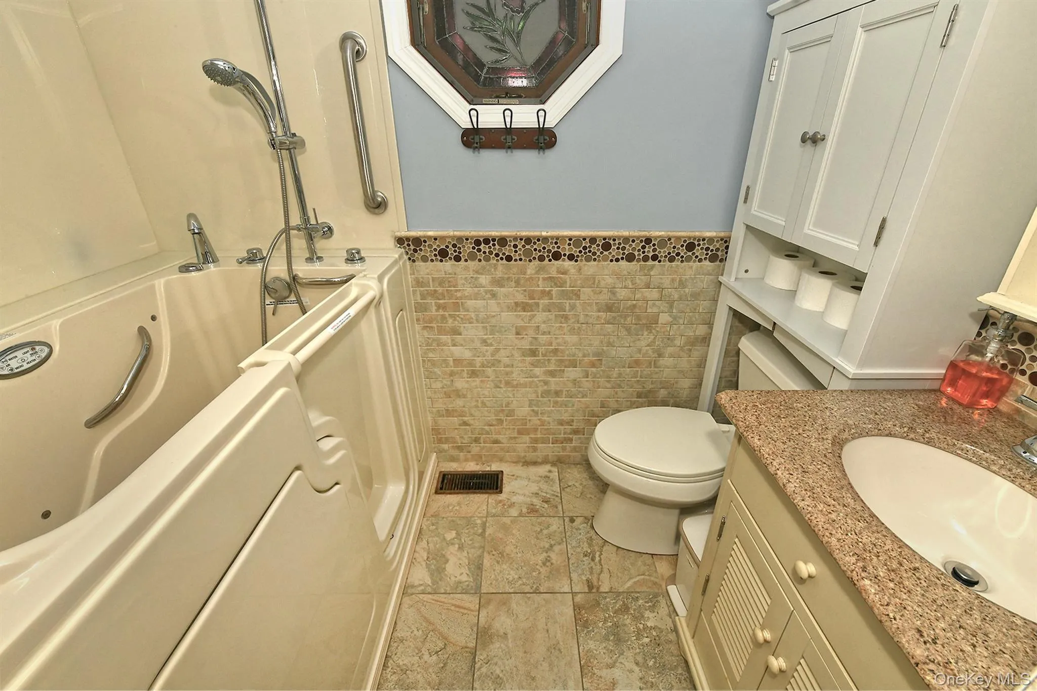 10 Linford Lane, Huntington, NY, 3 Bedrooms Bedrooms, 7 Rooms Rooms,2 BathroomsBathrooms,Residential,For Rent,Linford,0,1028782 10 Linford Lane, Huntington, NY, 3 Bedrooms Bedrooms, 7 Rooms Rooms,2 BathroomsBathrooms,Residential,For Rent,Linford,0,1028782