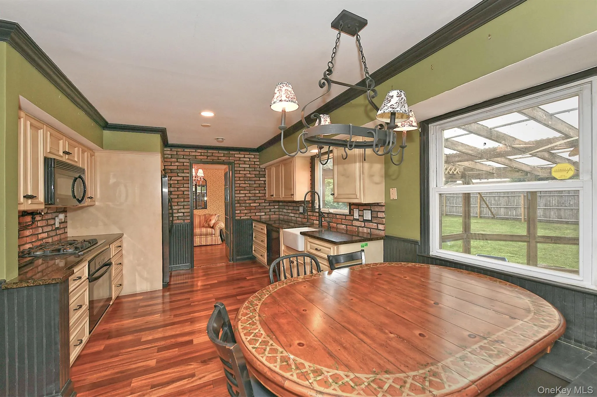 10 Linford Lane, Huntington, NY, 3 Bedrooms Bedrooms, 7 Rooms Rooms,2 BathroomsBathrooms,Residential,For Rent,Linford,0,1028782 10 Linford Lane, Huntington, NY, 3 Bedrooms Bedrooms, 7 Rooms Rooms,2 BathroomsBathrooms,Residential,For Rent,Linford,0,1028782