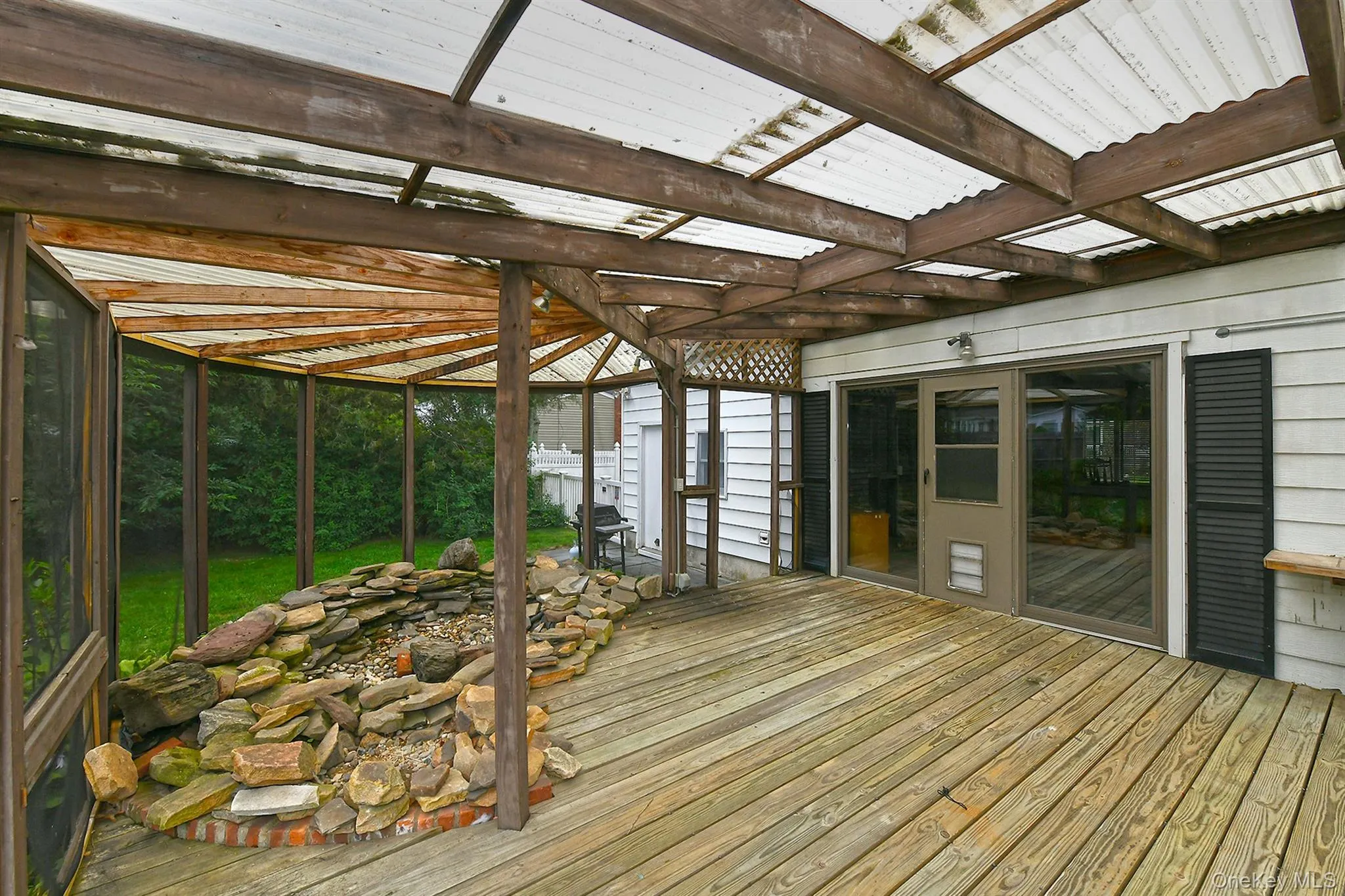 10 Linford Lane, Huntington, NY, 3 Bedrooms Bedrooms, 7 Rooms Rooms,2 BathroomsBathrooms,Residential,For Rent,Linford,0,1028782 10 Linford Lane, Huntington, NY, 3 Bedrooms Bedrooms, 7 Rooms Rooms,2 BathroomsBathrooms,Residential,For Rent,Linford,0,1028782