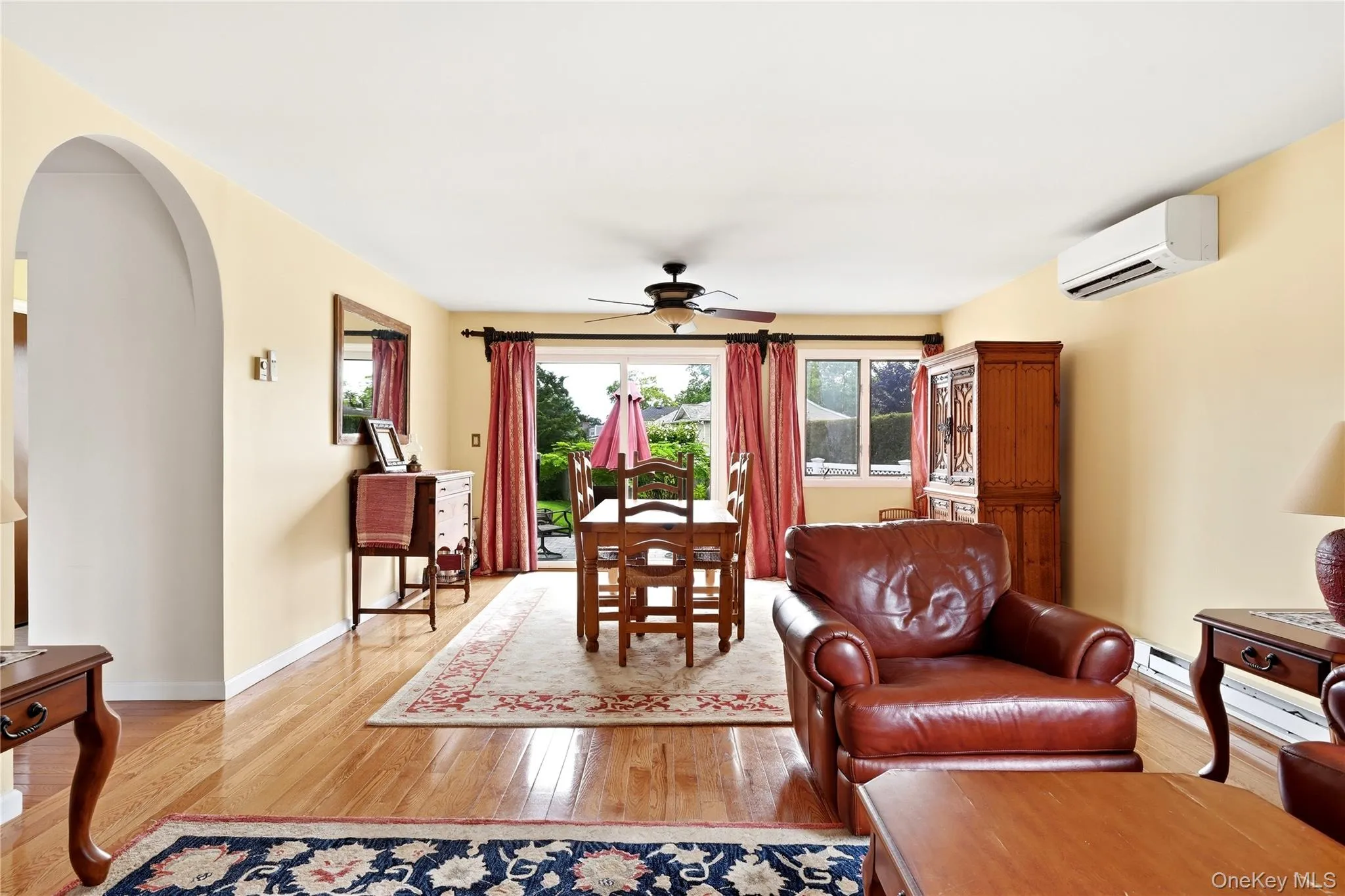 88 Central Avenue, Babylon, NY, 3 Bedrooms Bedrooms, 7 Rooms Rooms,1 BathroomBathrooms,Residential,For Rent,Central,0,1028783 88 Central Avenue, Babylon, NY, 3 Bedrooms Bedrooms, 7 Rooms Rooms,1 BathroomBathrooms,Residential,For Rent,Central,0,1028783
