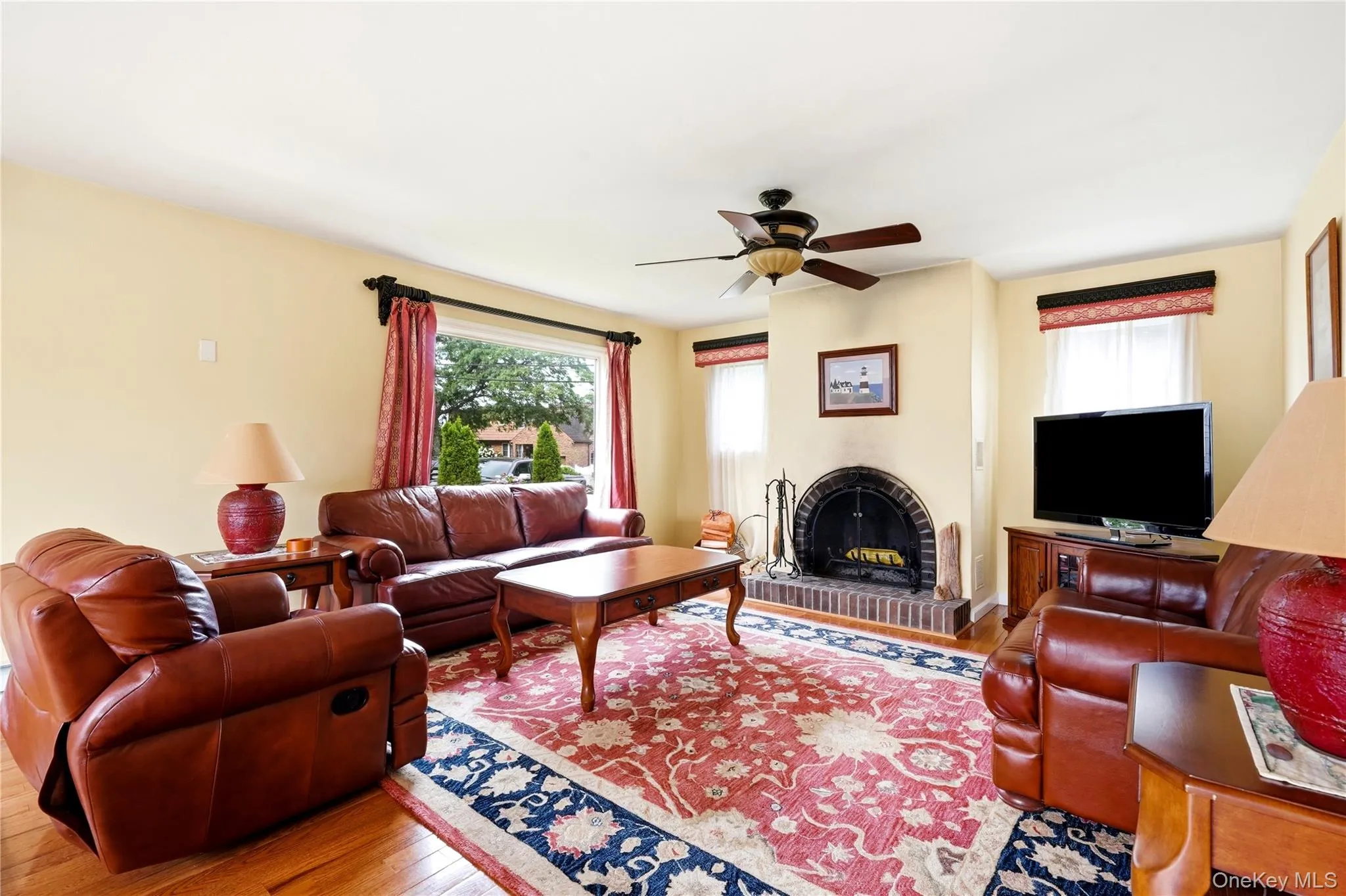 88 Central Avenue, Babylon, NY, 3 Bedrooms Bedrooms, 7 Rooms Rooms,1 BathroomBathrooms,Residential,For Rent,Central,0,1028783 88 Central Avenue, Babylon, NY, 3 Bedrooms Bedrooms, 7 Rooms Rooms,1 BathroomBathrooms,Residential,For Rent,Central,0,1028783