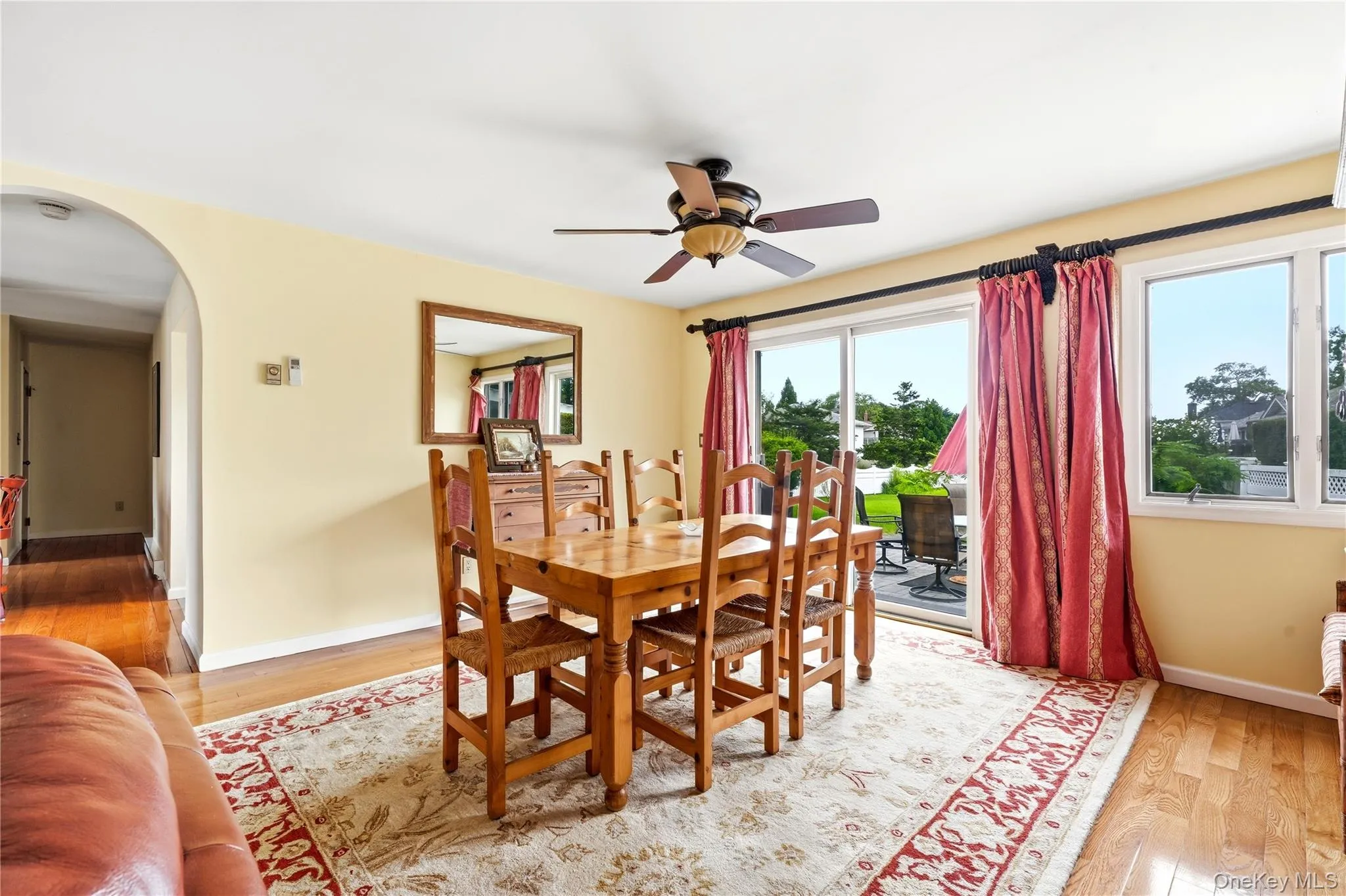 88 Central Avenue, Babylon, NY, 3 Bedrooms Bedrooms, 7 Rooms Rooms,1 BathroomBathrooms,Residential,For Rent,Central,0,1028783 88 Central Avenue, Babylon, NY, 3 Bedrooms Bedrooms, 7 Rooms Rooms,1 BathroomBathrooms,Residential,For Rent,Central,0,1028783