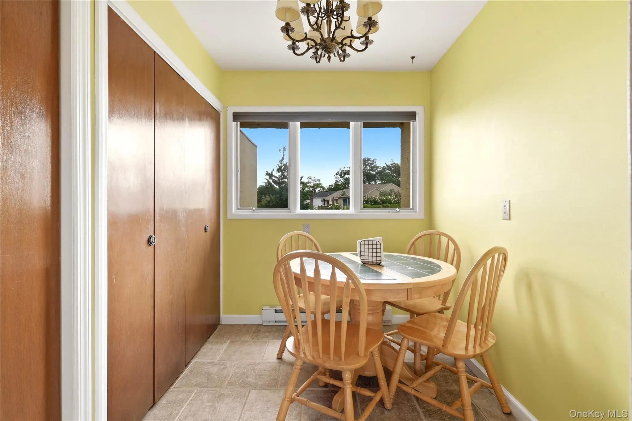 88 Central Avenue, Babylon, NY, 3 Bedrooms Bedrooms, 7 Rooms Rooms,1 BathroomBathrooms,Residential,For Rent,Central,0,1028783 88 Central Avenue, Babylon, NY, 3 Bedrooms Bedrooms, 7 Rooms Rooms,1 BathroomBathrooms,Residential,For Rent,Central,0,1028783