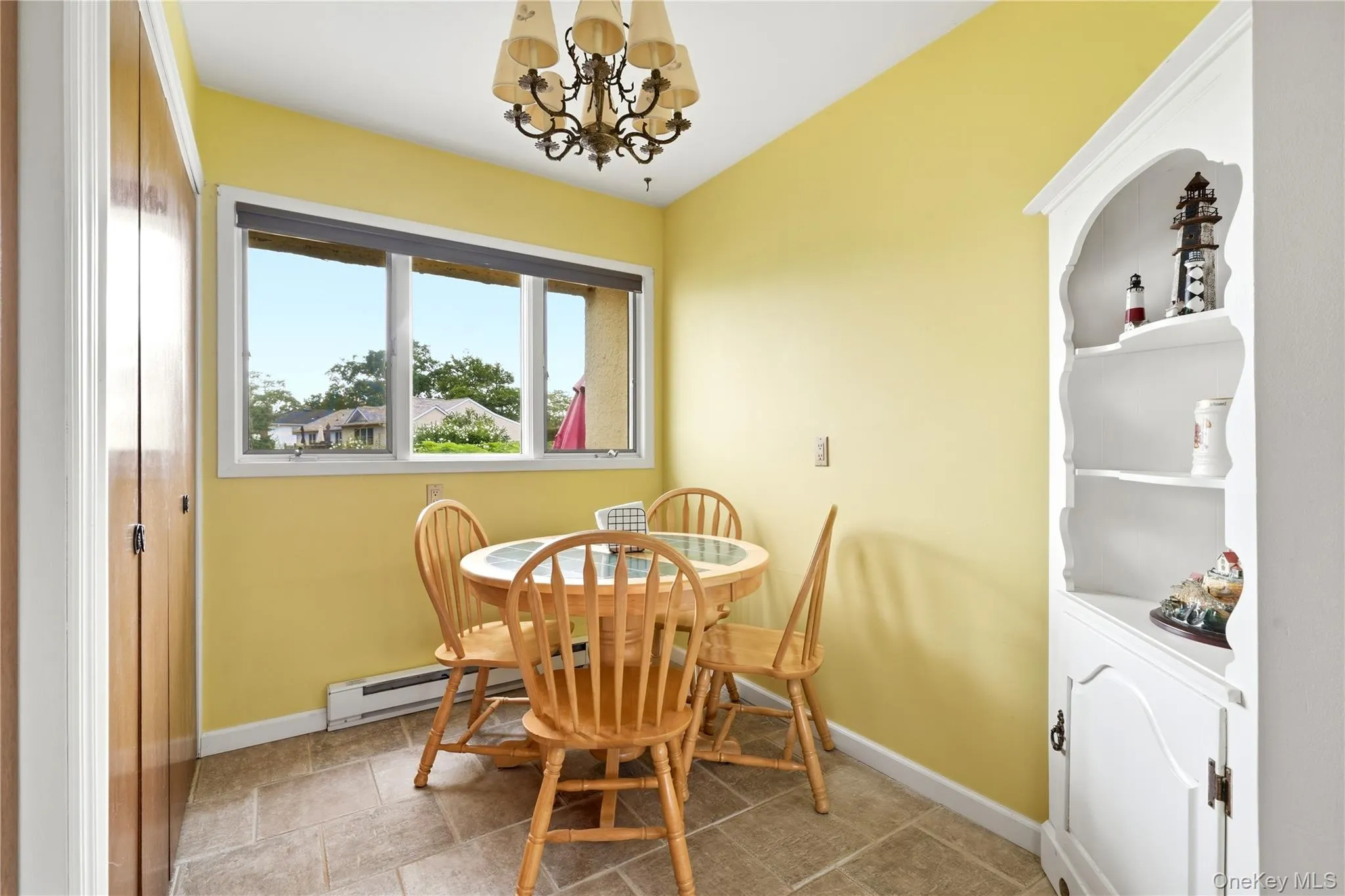 88 Central Avenue, Babylon, NY, 3 Bedrooms Bedrooms, 7 Rooms Rooms,1 BathroomBathrooms,Residential,For Rent,Central,0,1028783 88 Central Avenue, Babylon, NY, 3 Bedrooms Bedrooms, 7 Rooms Rooms,1 BathroomBathrooms,Residential,For Rent,Central,0,1028783