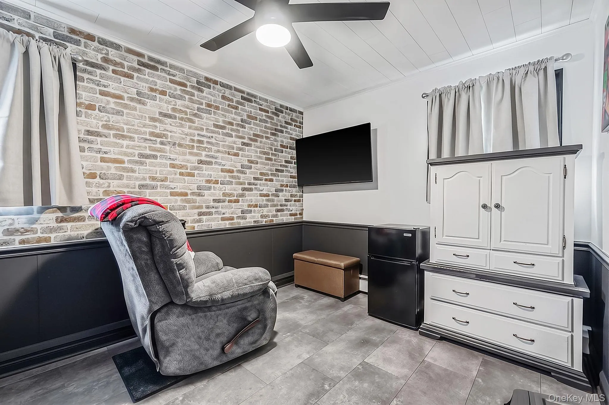 70 Clymer Street, Brookhaven, NY, 4 Bedrooms Bedrooms, 7 Rooms Rooms,2 BathroomsBathrooms,Residential,For Rent,Clymer,0,1028786 70 Clymer Street, Brookhaven, NY, 4 Bedrooms Bedrooms, 7 Rooms Rooms,2 BathroomsBathrooms,Residential,For Rent,Clymer,0,1028786