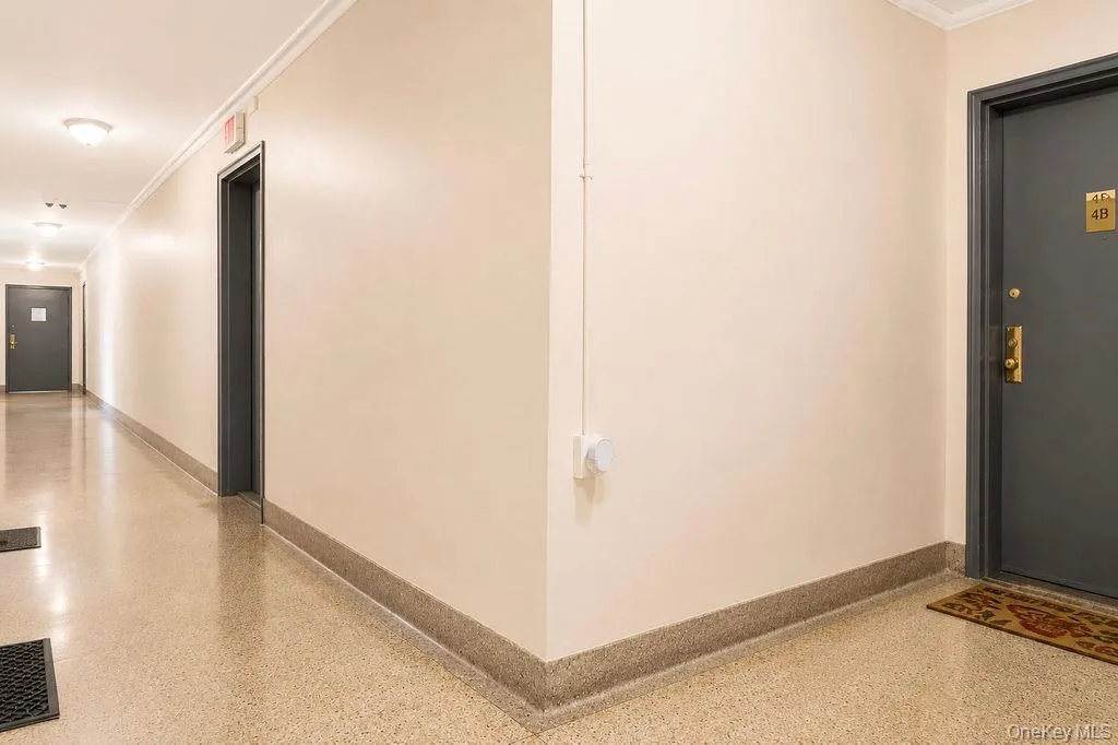 270 North Broadway, Yonkers, NY, 2 Bedrooms Bedrooms, 6 Rooms Rooms,1 BathroomBathrooms,Residential,For Rent,North Broadway,0,1028795 270 North Broadway, Yonkers, NY, 2 Bedrooms Bedrooms, 6 Rooms Rooms,1 BathroomBathrooms,Residential,For Rent,North Broadway,0,1028795