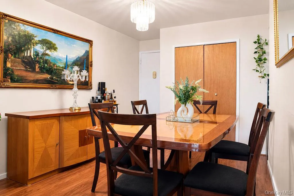 270 North Broadway, Yonkers, NY, 2 Bedrooms Bedrooms, 6 Rooms Rooms,1 BathroomBathrooms,Residential,For Rent,North Broadway,0,1028795 270 North Broadway, Yonkers, NY, 2 Bedrooms Bedrooms, 6 Rooms Rooms,1 BathroomBathrooms,Residential,For Rent,North Broadway,0,1028795