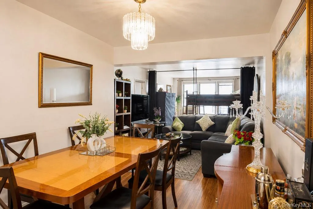 270 North Broadway, Yonkers, NY, 2 Bedrooms Bedrooms, 6 Rooms Rooms,1 BathroomBathrooms,Residential,For Rent,North Broadway,0,1028795 270 North Broadway, Yonkers, NY, 2 Bedrooms Bedrooms, 6 Rooms Rooms,1 BathroomBathrooms,Residential,For Rent,North Broadway,0,1028795