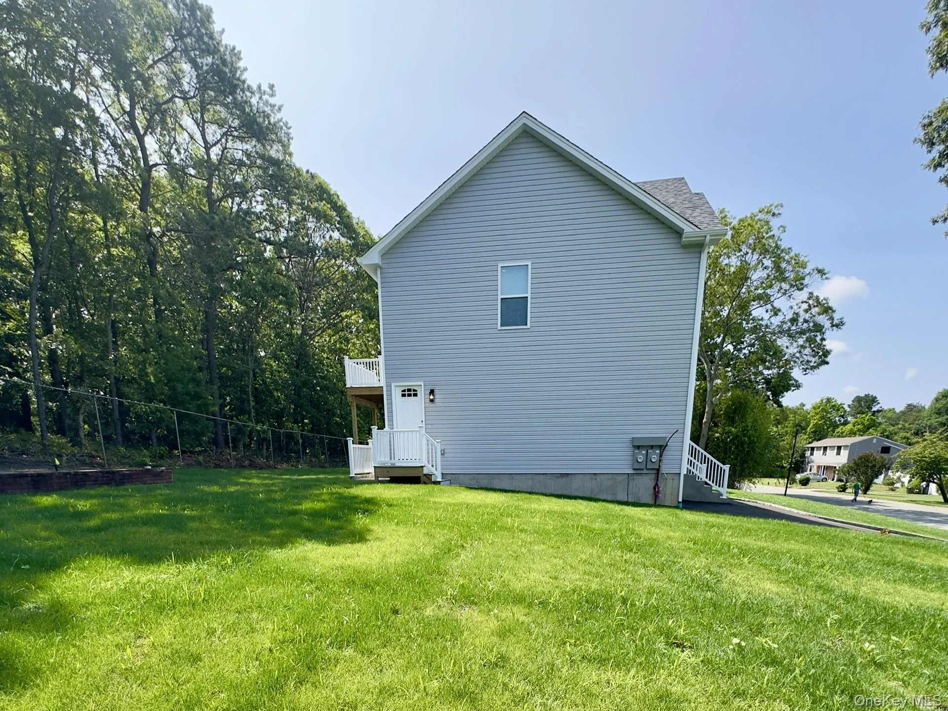 25 Walnut Street, Brookhaven, NY, 4 Bedrooms Bedrooms, 9 Rooms Rooms,3 BathroomsBathrooms,Residential,For Rent,Walnut,0,1028796 25 Walnut Street, Brookhaven, NY, 4 Bedrooms Bedrooms, 9 Rooms Rooms,3 BathroomsBathrooms,Residential,For Rent,Walnut,0,1028796