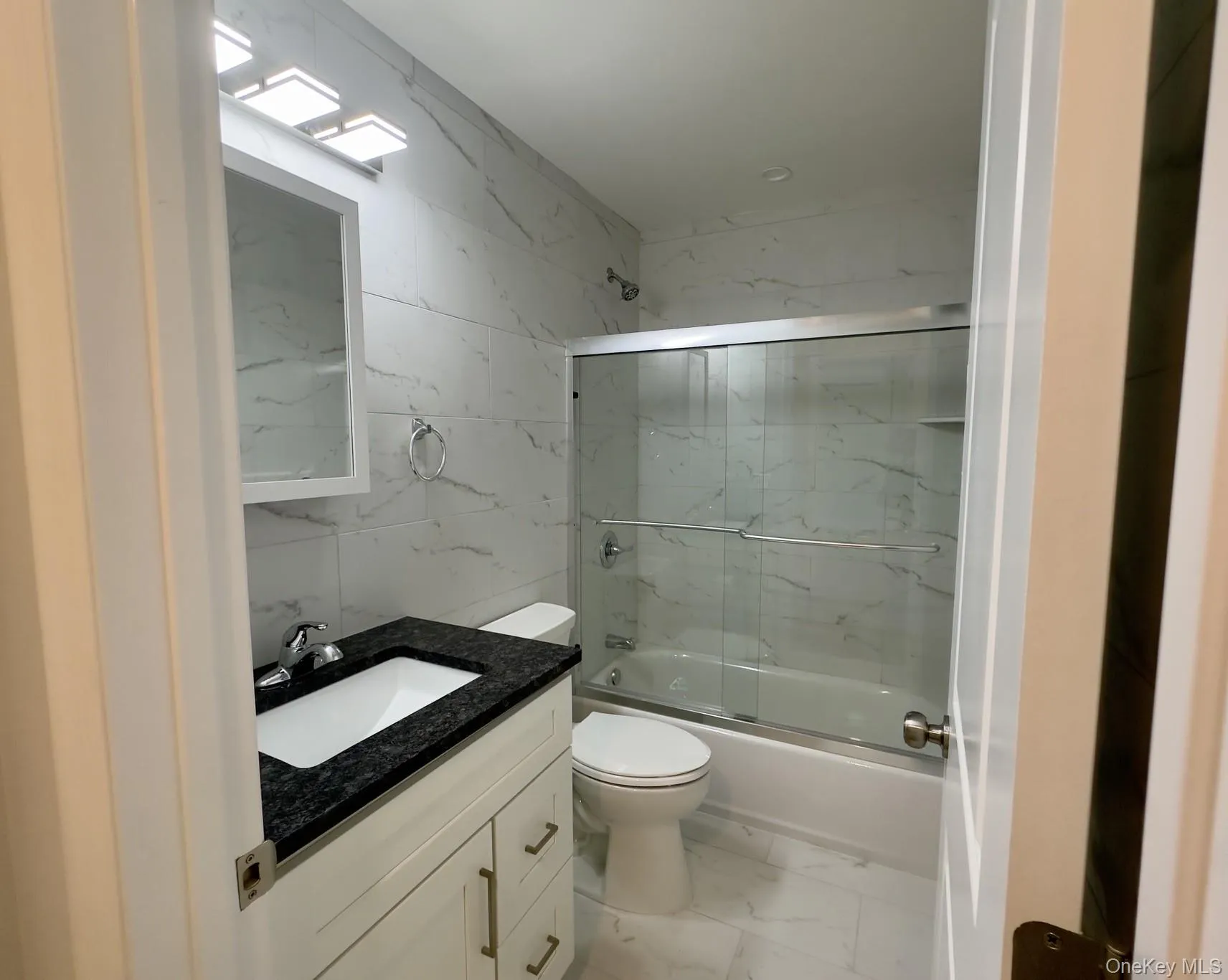 25 Walnut Street, Brookhaven, NY, 4 Bedrooms Bedrooms, 9 Rooms Rooms,3 BathroomsBathrooms,Residential,For Rent,Walnut,0,1028796 25 Walnut Street, Brookhaven, NY, 4 Bedrooms Bedrooms, 9 Rooms Rooms,3 BathroomsBathrooms,Residential,For Rent,Walnut,0,1028796