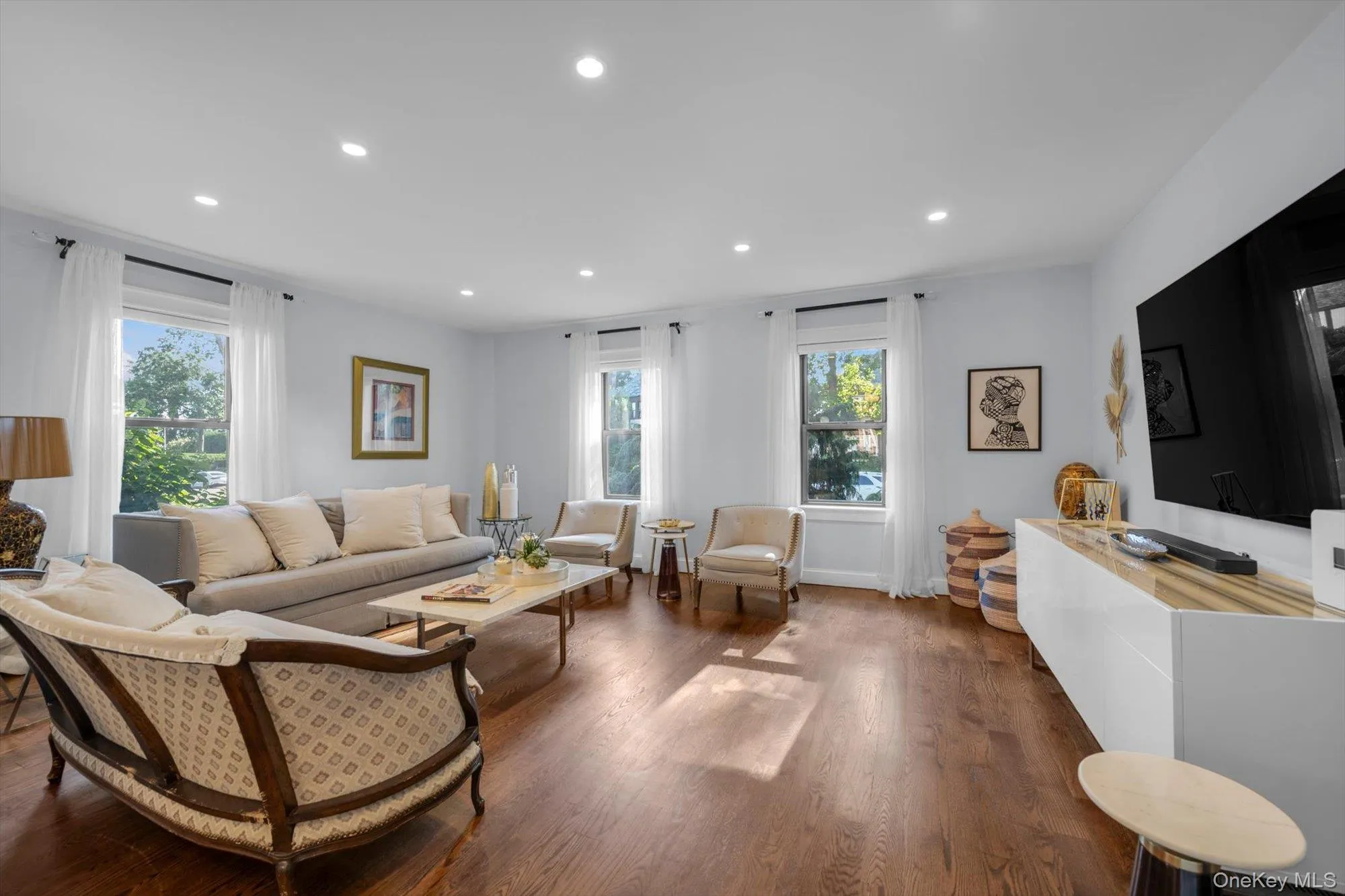 15 Parkwold Drive, Hempstead, NY, 4 Bedrooms Bedrooms, 11 Rooms Rooms,3 BathroomsBathrooms,Residential,For Rent,Parkwold,0,1028797 15 Parkwold Drive, Hempstead, NY, 4 Bedrooms Bedrooms, 11 Rooms Rooms,3 BathroomsBathrooms,Residential,For Rent,Parkwold,0,1028797