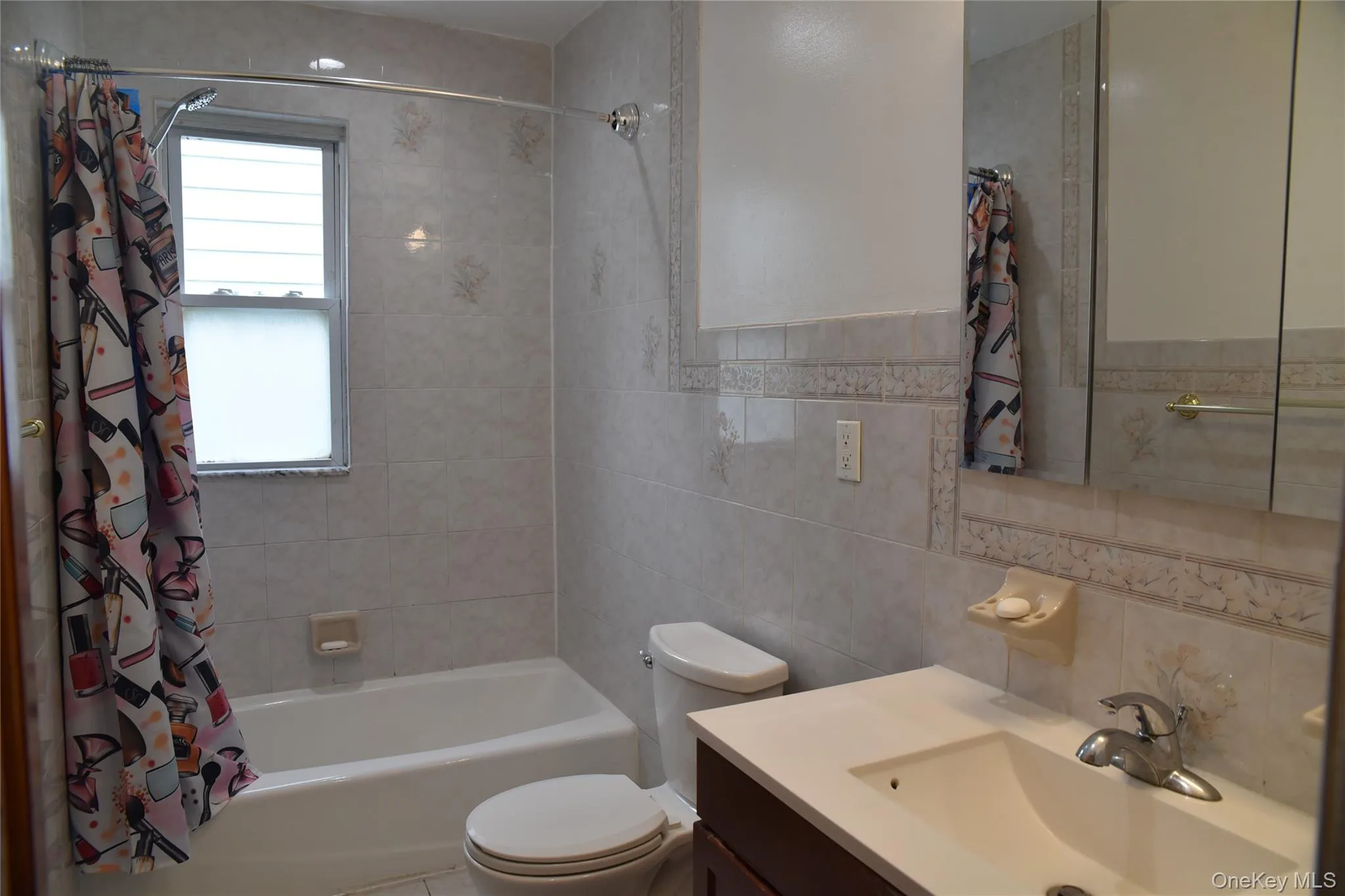 4126 Digney Avenue, New York, NY, 4 Bedrooms Bedrooms, 7 Rooms Rooms,2 BathroomsBathrooms,Residential,For Rent,Digney,0,1028801 4126 Digney Avenue, New York, NY, 4 Bedrooms Bedrooms, 7 Rooms Rooms,2 BathroomsBathrooms,Residential,For Rent,Digney,0,1028801