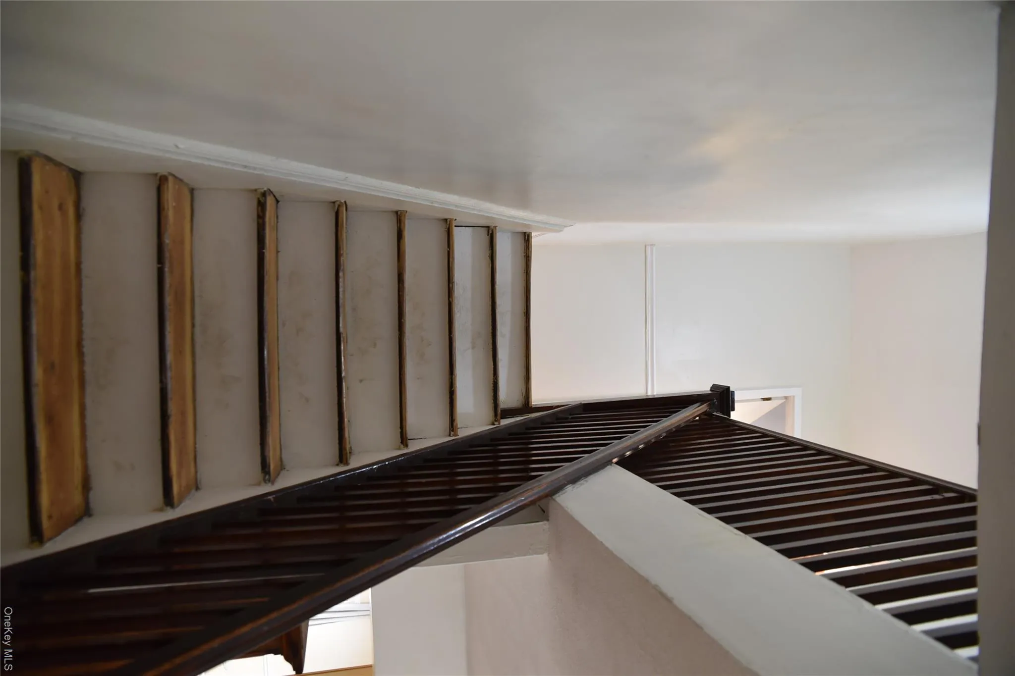 4126 Digney Avenue, New York, NY, 4 Bedrooms Bedrooms, 7 Rooms Rooms,2 BathroomsBathrooms,Residential,For Rent,Digney,0,1028801 4126 Digney Avenue, New York, NY, 4 Bedrooms Bedrooms, 7 Rooms Rooms,2 BathroomsBathrooms,Residential,For Rent,Digney,0,1028801