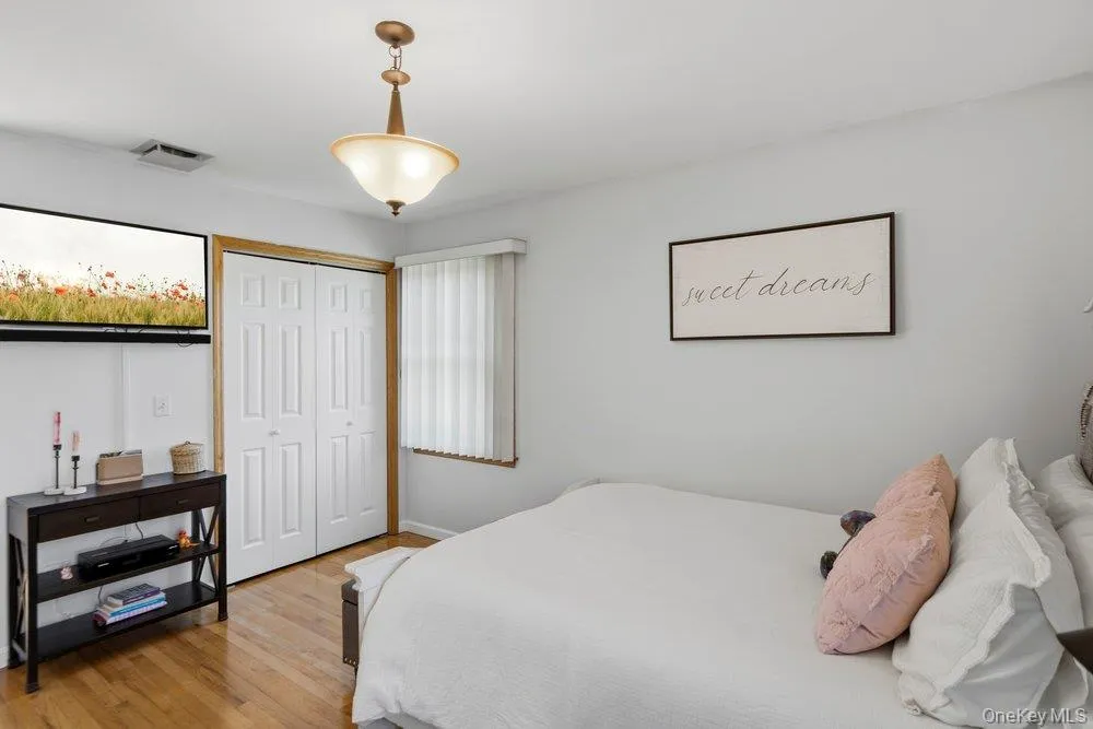 2066 Washington Avenue, Hempstead, NY, 4 Bedrooms Bedrooms, 9 Rooms Rooms,3 BathroomsBathrooms,Residential,For Rent,Washington,0,1028806 2066 Washington Avenue, Hempstead, NY, 4 Bedrooms Bedrooms, 9 Rooms Rooms,3 BathroomsBathrooms,Residential,For Rent,Washington,0,1028806