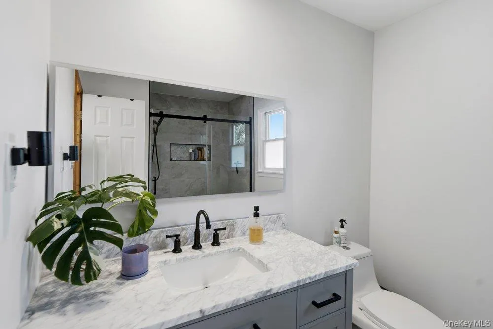 2066 Washington Avenue, Hempstead, NY, 4 Bedrooms Bedrooms, 9 Rooms Rooms,3 BathroomsBathrooms,Residential,For Rent,Washington,0,1028806 2066 Washington Avenue, Hempstead, NY, 4 Bedrooms Bedrooms, 9 Rooms Rooms,3 BathroomsBathrooms,Residential,For Rent,Washington,0,1028806