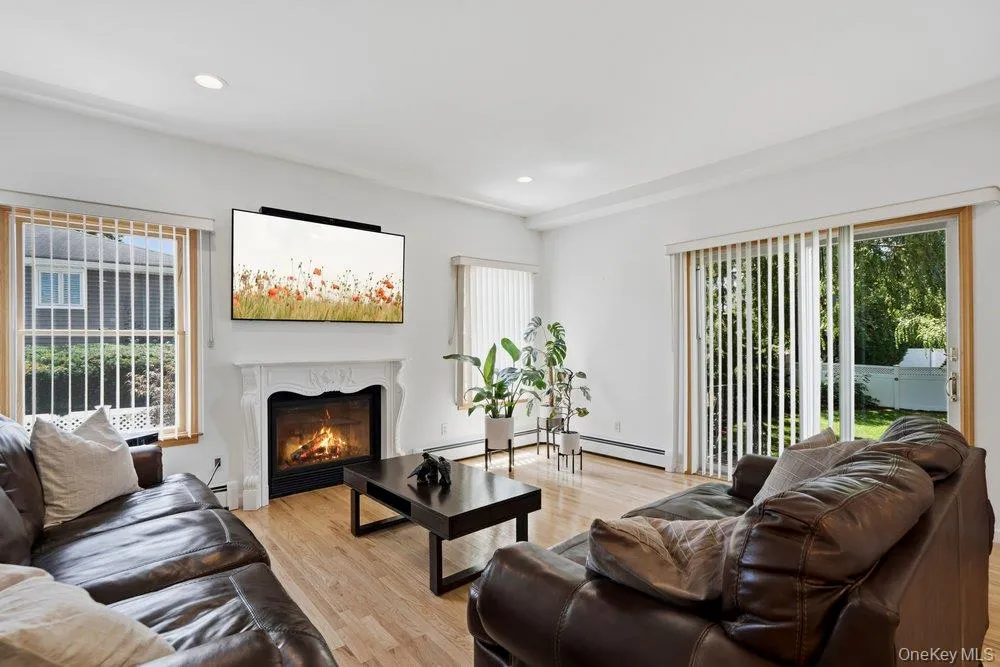 2066 Washington Avenue, Hempstead, NY, 4 Bedrooms Bedrooms, 9 Rooms Rooms,3 BathroomsBathrooms,Residential,For Rent,Washington,0,1028806 2066 Washington Avenue, Hempstead, NY, 4 Bedrooms Bedrooms, 9 Rooms Rooms,3 BathroomsBathrooms,Residential,For Rent,Washington,0,1028806