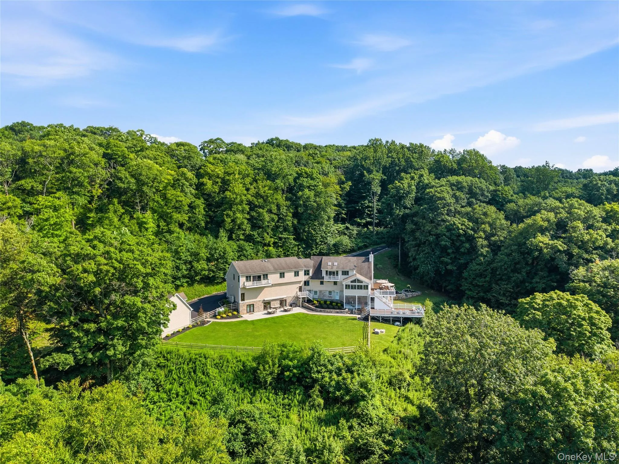 39 Julia Court, Carmel, NY, 5 Bedrooms Bedrooms, 12 Rooms Rooms,8 BathroomsBathrooms,Residential,For Rent,Julia,0,1028811 39 Julia Court, Carmel, NY, 5 Bedrooms Bedrooms, 12 Rooms Rooms,8 BathroomsBathrooms,Residential,For Rent,Julia,0,1028811
