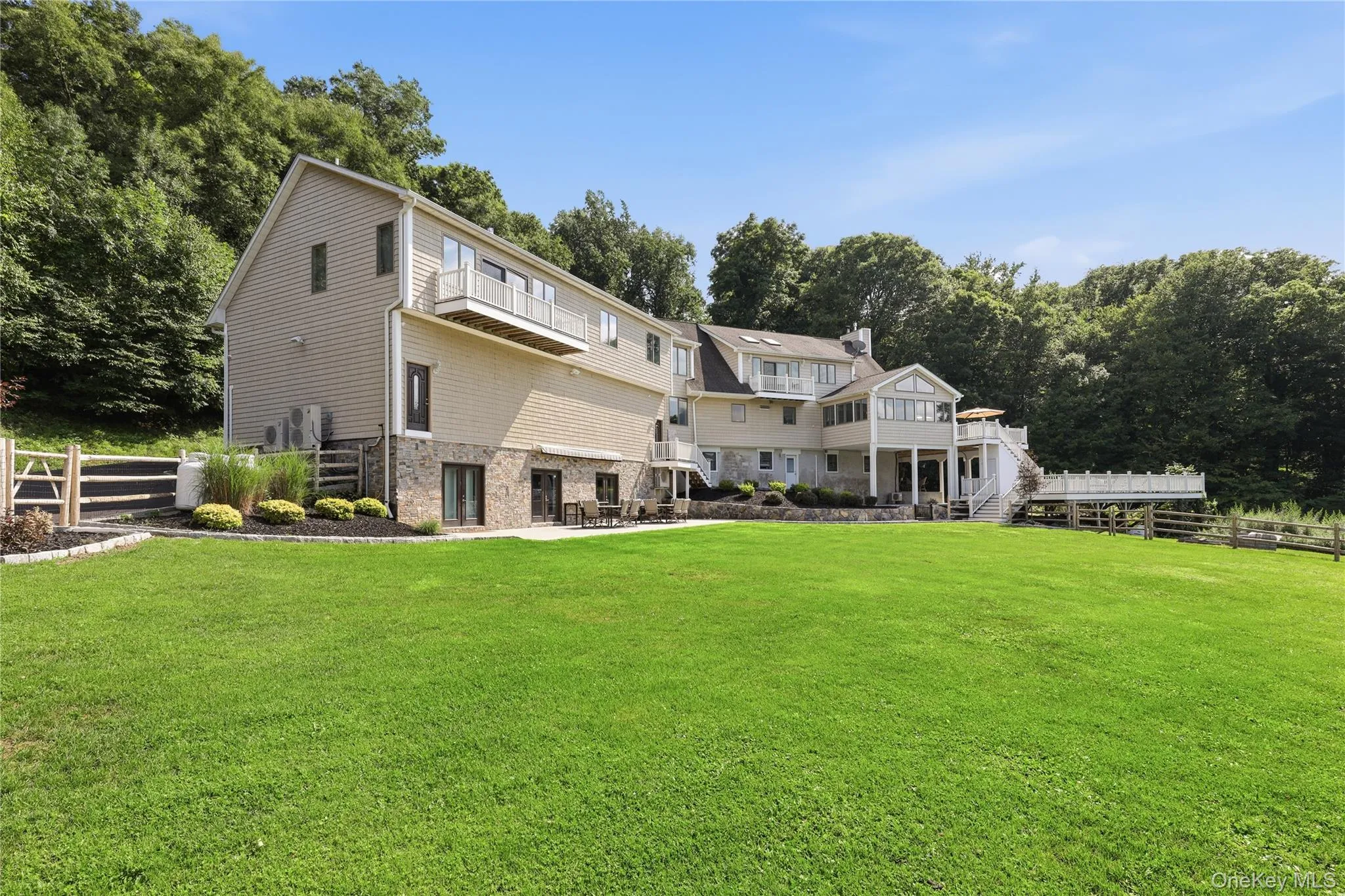 39 Julia Court, Carmel, NY, 5 Bedrooms Bedrooms, 12 Rooms Rooms,8 BathroomsBathrooms,Residential,For Rent,Julia,0,1028811 39 Julia Court, Carmel, NY, 5 Bedrooms Bedrooms, 12 Rooms Rooms,8 BathroomsBathrooms,Residential,For Rent,Julia,0,1028811
