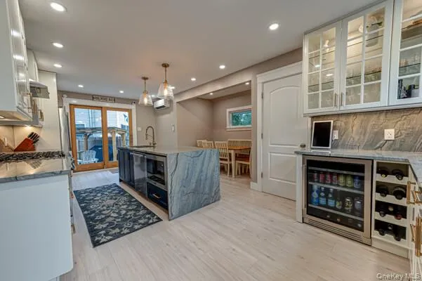 116 Railroad Avenue, Smithtown, NY, 3 Bedrooms Bedrooms, 5 Rooms Rooms,2 BathroomsBathrooms,Residential,For Rent,Railroad,0,1028816 116 Railroad Avenue, Smithtown, NY, 3 Bedrooms Bedrooms, 5 Rooms Rooms,2 BathroomsBathrooms,Residential,For Rent,Railroad,0,1028816