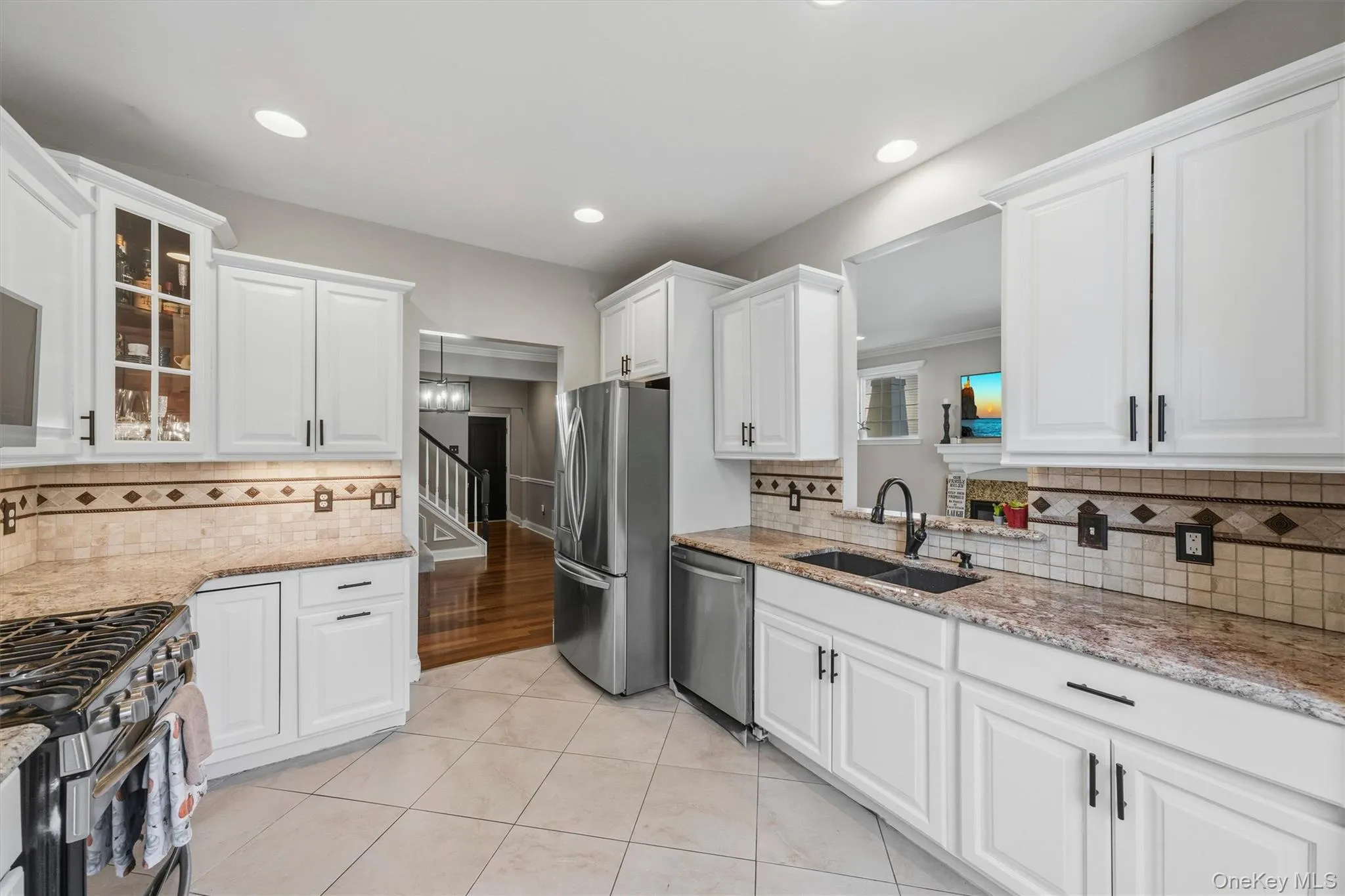 6 Avoncroft Lane, Middletown, NY, 3 Bedrooms Bedrooms, 8 Rooms Rooms,2 BathroomsBathrooms,Residential,For Rent,Avoncroft,0,1028819 6 Avoncroft Lane, Middletown, NY, 3 Bedrooms Bedrooms, 8 Rooms Rooms,2 BathroomsBathrooms,Residential,For Rent,Avoncroft,0,1028819