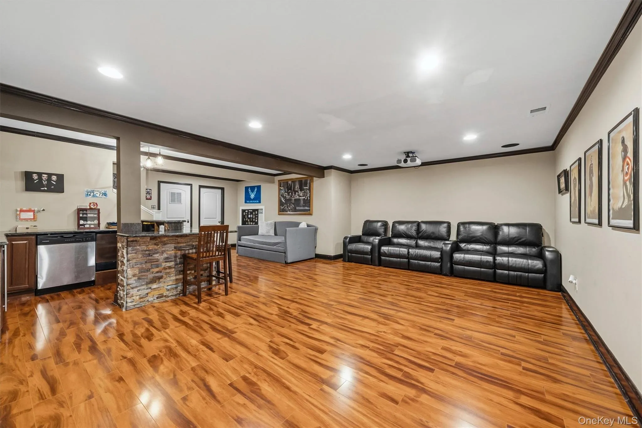 6 Avoncroft Lane, Middletown, NY, 3 Bedrooms Bedrooms, 8 Rooms Rooms,2 BathroomsBathrooms,Residential,For Rent,Avoncroft,0,1028819 6 Avoncroft Lane, Middletown, NY, 3 Bedrooms Bedrooms, 8 Rooms Rooms,2 BathroomsBathrooms,Residential,For Rent,Avoncroft,0,1028819