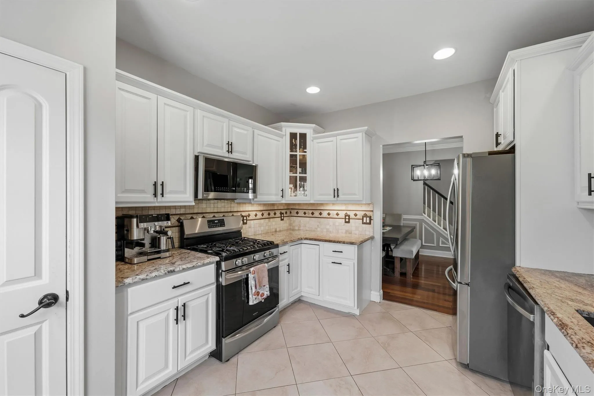 6 Avoncroft Lane, Middletown, NY, 3 Bedrooms Bedrooms, 8 Rooms Rooms,2 BathroomsBathrooms,Residential,For Rent,Avoncroft,0,1028819 6 Avoncroft Lane, Middletown, NY, 3 Bedrooms Bedrooms, 8 Rooms Rooms,2 BathroomsBathrooms,Residential,For Rent,Avoncroft,0,1028819
