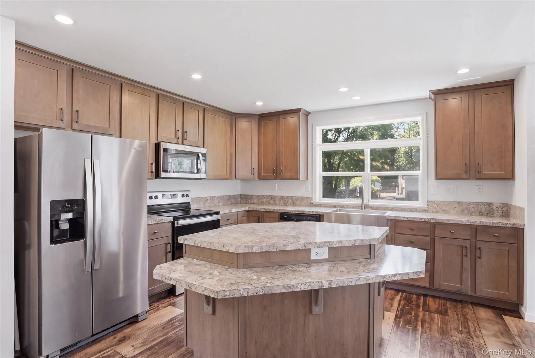 155 Metzger Road, Red Hook, NY, 3 Bedrooms Bedrooms, 8 Rooms Rooms,2 BathroomsBathrooms,Residential,For Rent,Metzger,0,1028820 155 Metzger Road, Red Hook, NY, 3 Bedrooms Bedrooms, 8 Rooms Rooms,2 BathroomsBathrooms,Residential,For Rent,Metzger,0,1028820