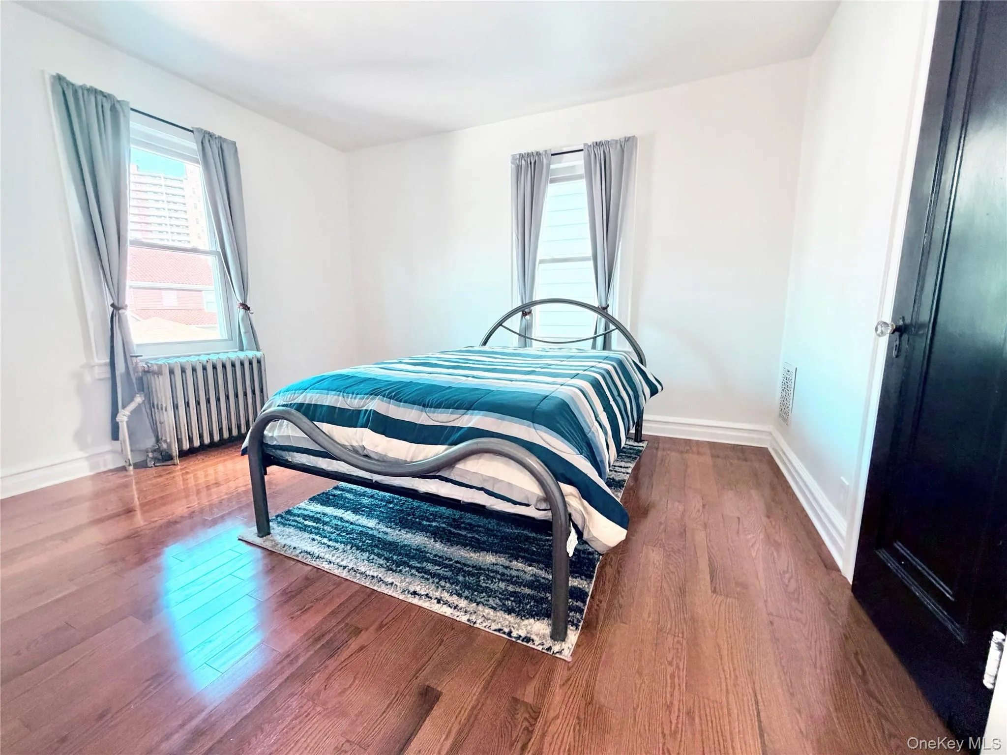 80-25 Woodhaven Boulevard, New York, NY, 4 Bedrooms Bedrooms, 7 Rooms Rooms,1 BathroomBathrooms,Residential,For Rent,Woodhaven,0,1028823 80-25 Woodhaven Boulevard, New York, NY, 4 Bedrooms Bedrooms, 7 Rooms Rooms,1 BathroomBathrooms,Residential,For Rent,Woodhaven,0,1028823