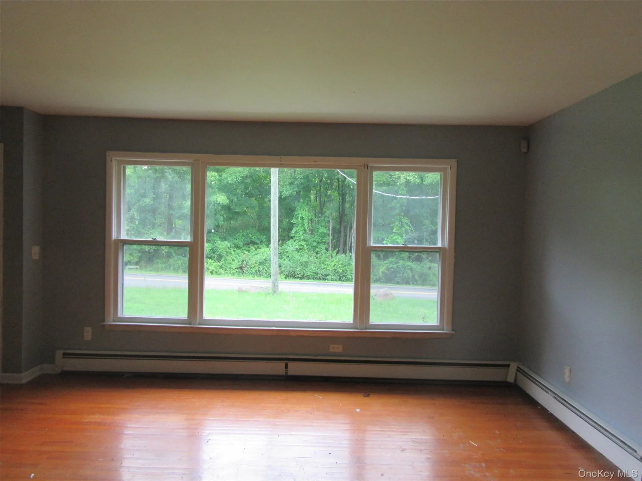 712 California Avenue, Middletown, NY, 3 Bedrooms Bedrooms, 5 Rooms Rooms,1 BathroomBathrooms,Residential,For Rent,California,0,1028824 712 California Avenue, Middletown, NY, 3 Bedrooms Bedrooms, 5 Rooms Rooms,1 BathroomBathrooms,Residential,For Rent,California,0,1028824