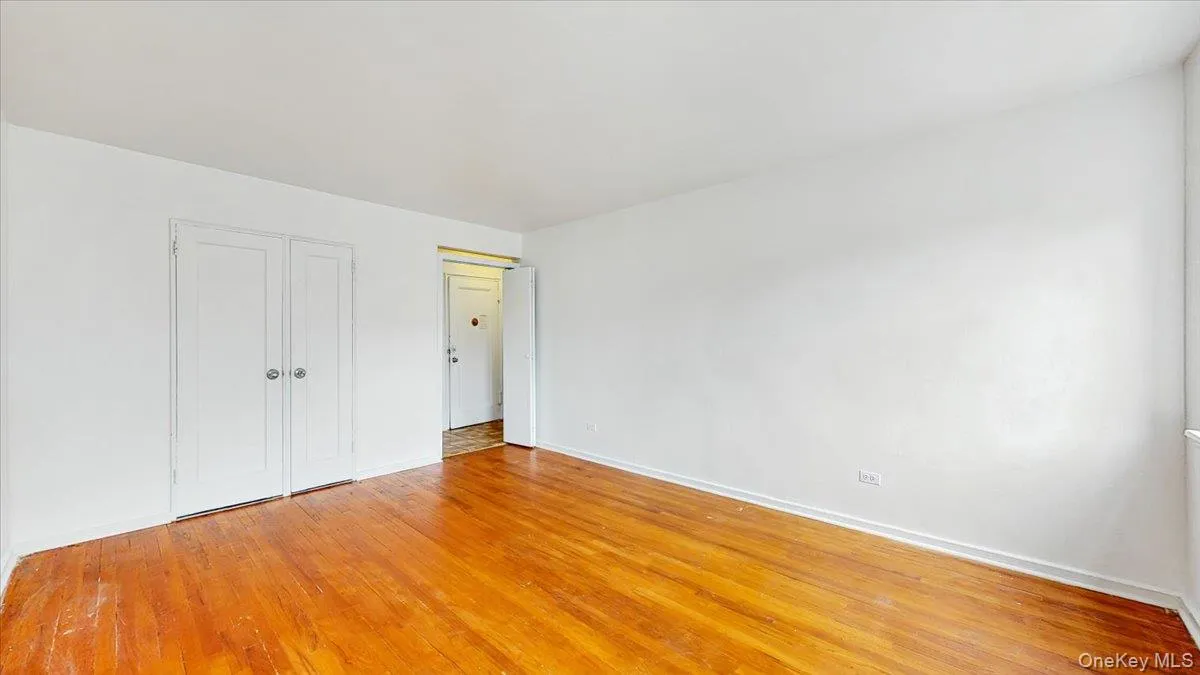 144-15 78th Rd, New York, NY, 1 Bedroom Bedrooms, 3 Rooms Rooms,1 BathroomBathrooms,Residential,For Rent,78th Rd,0,1028825 144-15 78th Rd, New York, NY, 1 Bedroom Bedrooms, 3 Rooms Rooms,1 BathroomBathrooms,Residential,For Rent,78th Rd,0,1028825