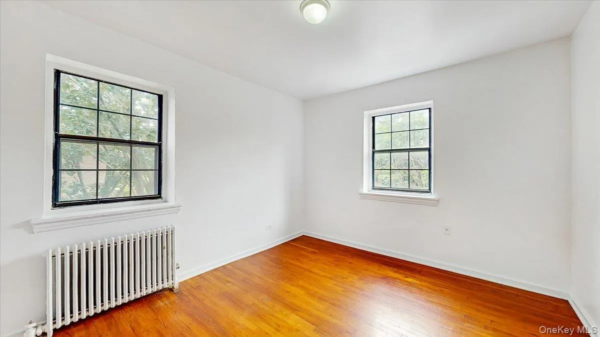 144-15 78th Rd, New York, NY, 1 Bedroom Bedrooms, 3 Rooms Rooms,1 BathroomBathrooms,Residential,For Rent,78th Rd,0,1028825 144-15 78th Rd, New York, NY, 1 Bedroom Bedrooms, 3 Rooms Rooms,1 BathroomBathrooms,Residential,For Rent,78th Rd,0,1028825