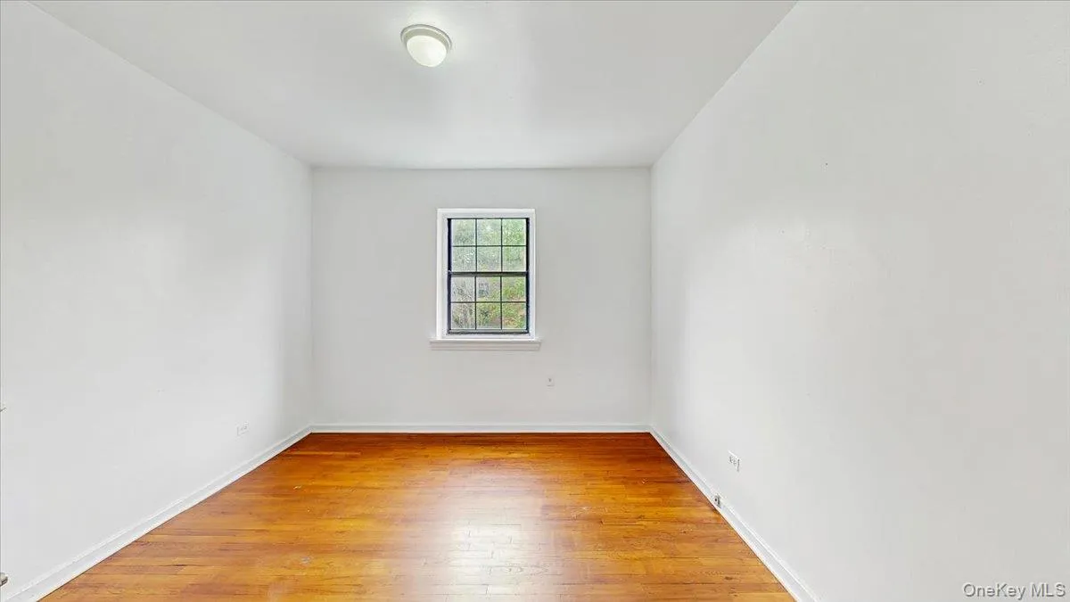 144-15 78th Rd, New York, NY, 1 Bedroom Bedrooms, 3 Rooms Rooms,1 BathroomBathrooms,Residential,For Rent,78th Rd,0,1028825 144-15 78th Rd, New York, NY, 1 Bedroom Bedrooms, 3 Rooms Rooms,1 BathroomBathrooms,Residential,For Rent,78th Rd,0,1028825