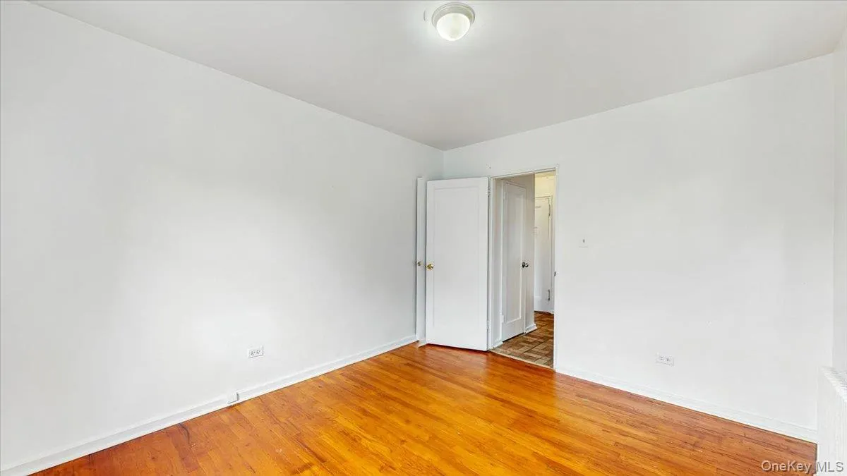 144-15 78th Rd, New York, NY, 1 Bedroom Bedrooms, 3 Rooms Rooms,1 BathroomBathrooms,Residential,For Rent,78th Rd,0,1028825 144-15 78th Rd, New York, NY, 1 Bedroom Bedrooms, 3 Rooms Rooms,1 BathroomBathrooms,Residential,For Rent,78th Rd,0,1028825