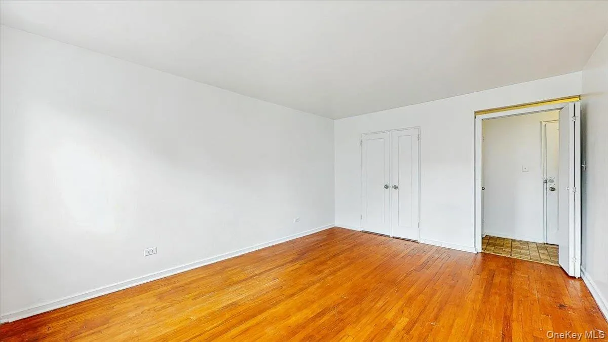 144-15 78th Rd, New York, NY, 1 Bedroom Bedrooms, 3 Rooms Rooms,1 BathroomBathrooms,Residential,For Rent,78th Rd,0,1028825 144-15 78th Rd, New York, NY, 1 Bedroom Bedrooms, 3 Rooms Rooms,1 BathroomBathrooms,Residential,For Rent,78th Rd,0,1028825