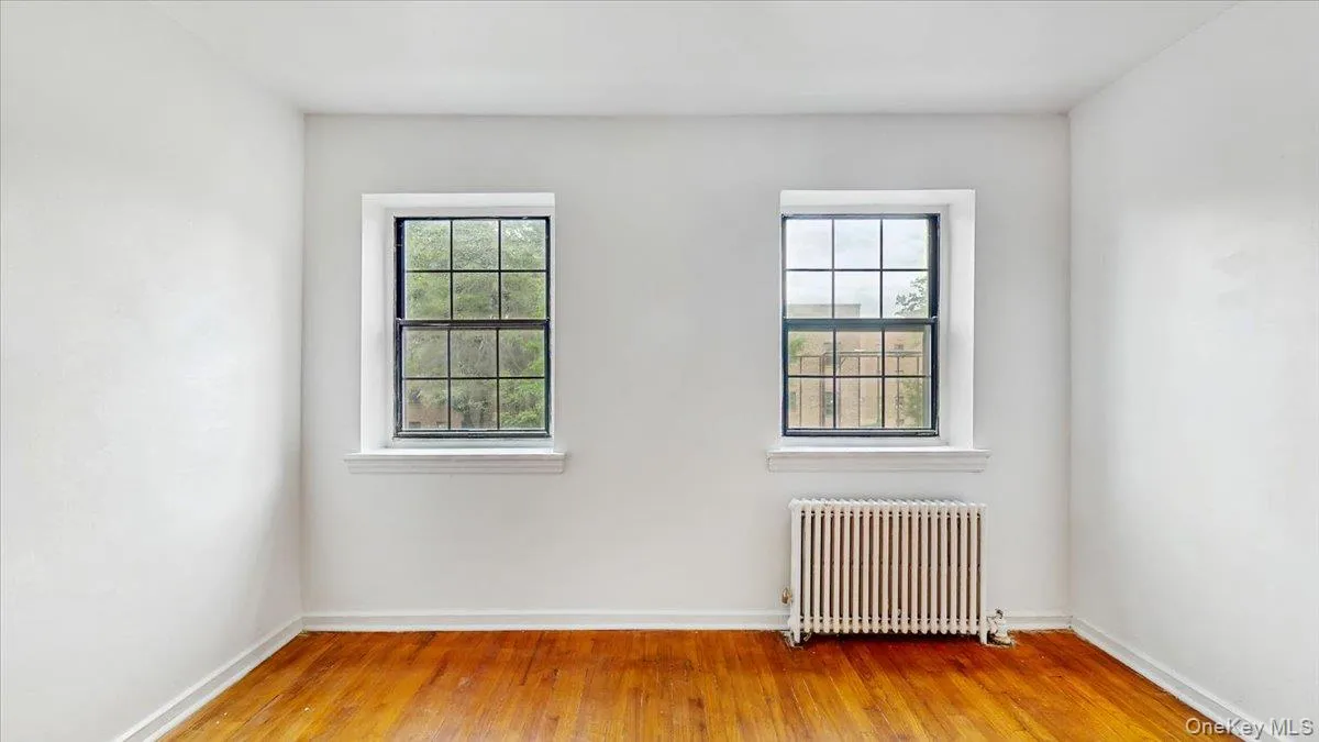 144-15 78th Rd, New York, NY, 1 Bedroom Bedrooms, 3 Rooms Rooms,1 BathroomBathrooms,Residential,For Rent,78th Rd,0,1028825 144-15 78th Rd, New York, NY, 1 Bedroom Bedrooms, 3 Rooms Rooms,1 BathroomBathrooms,Residential,For Rent,78th Rd,0,1028825